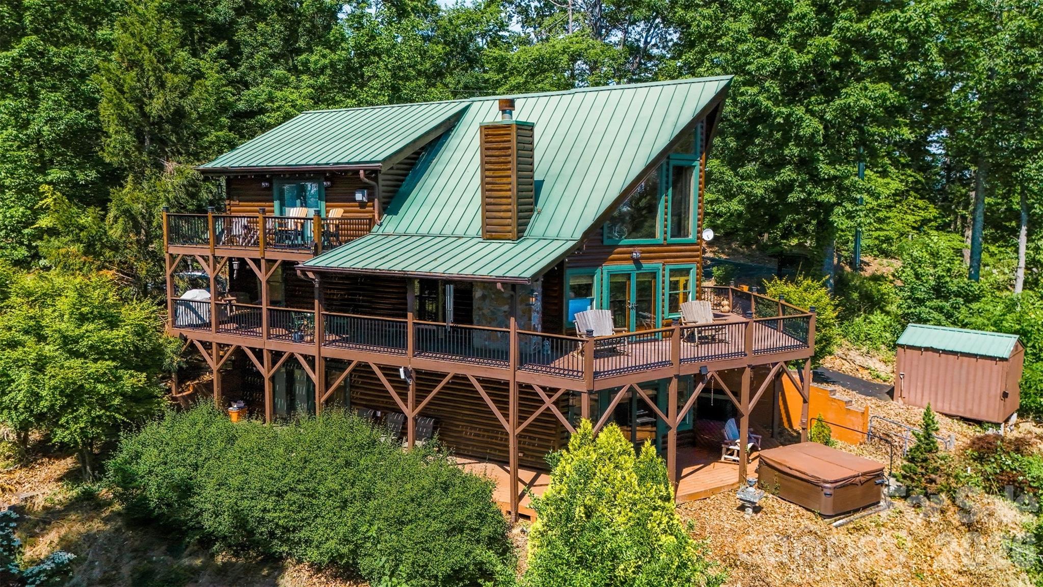 300 Williams Circle — Lake Lure