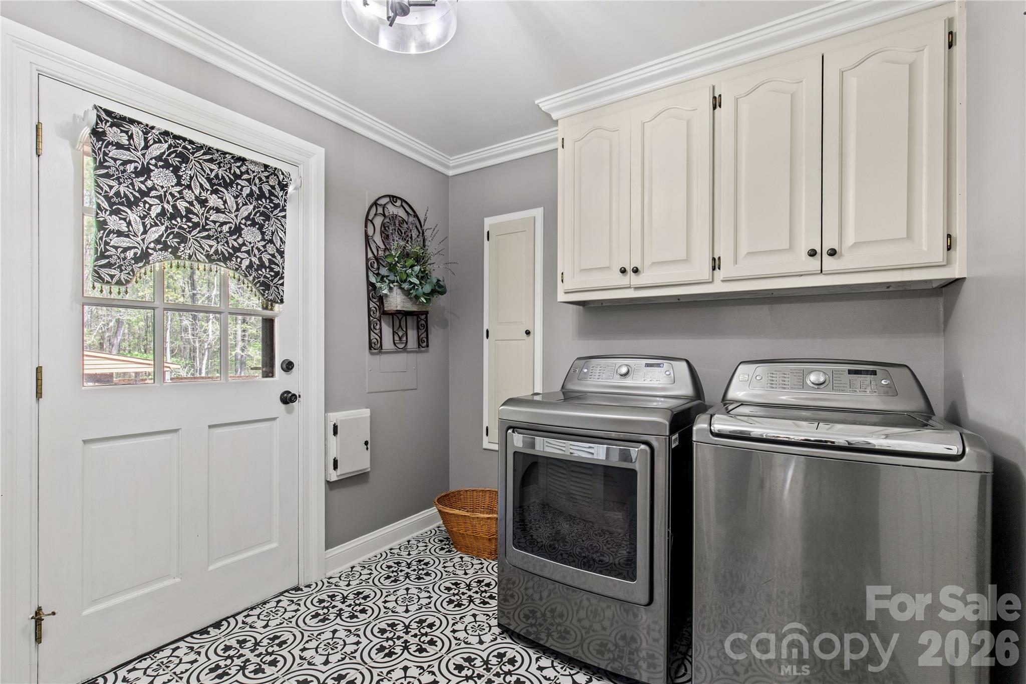 529 Langley Road — Lancaster