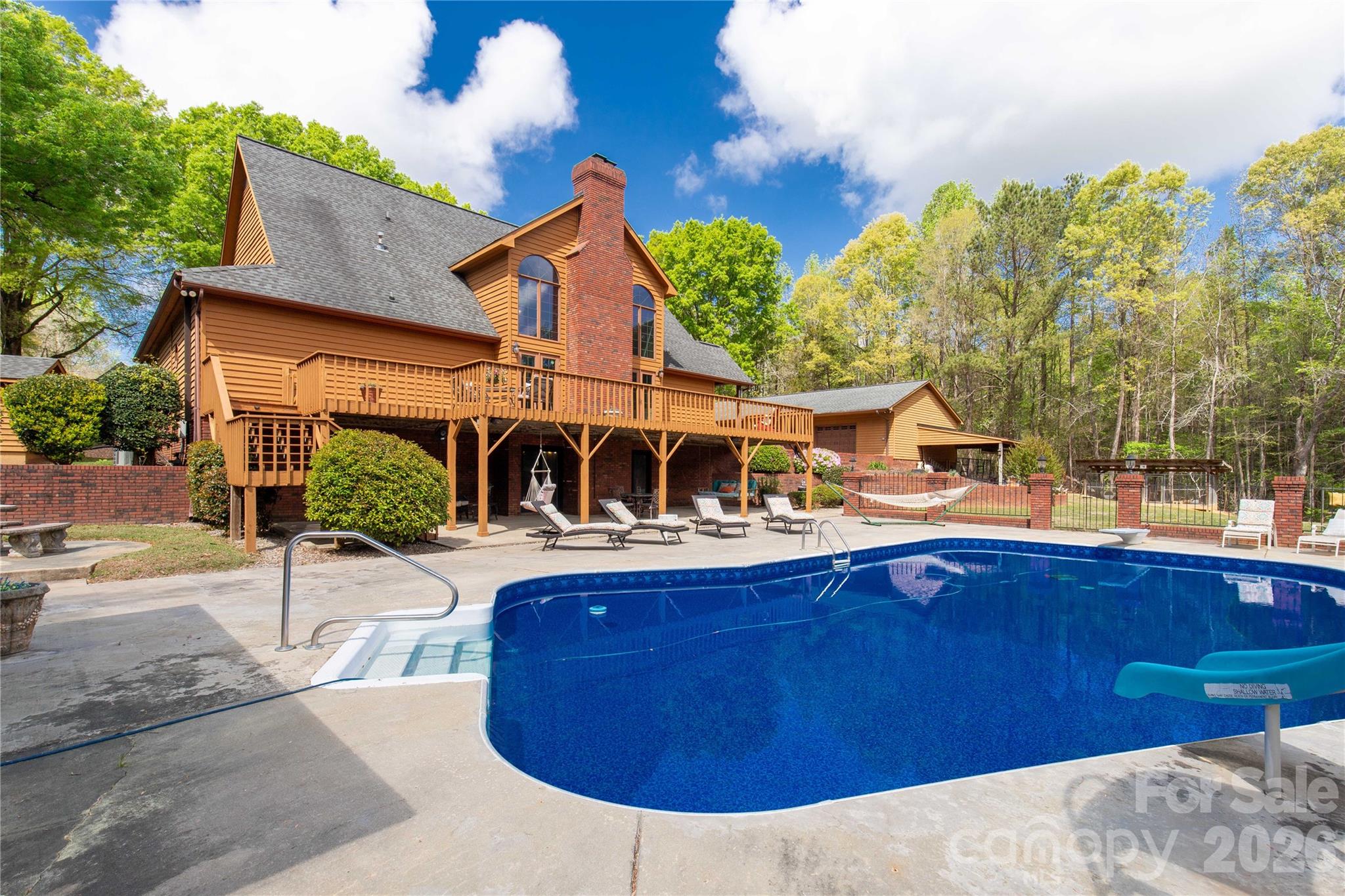 529 Langley Road — Lancaster
