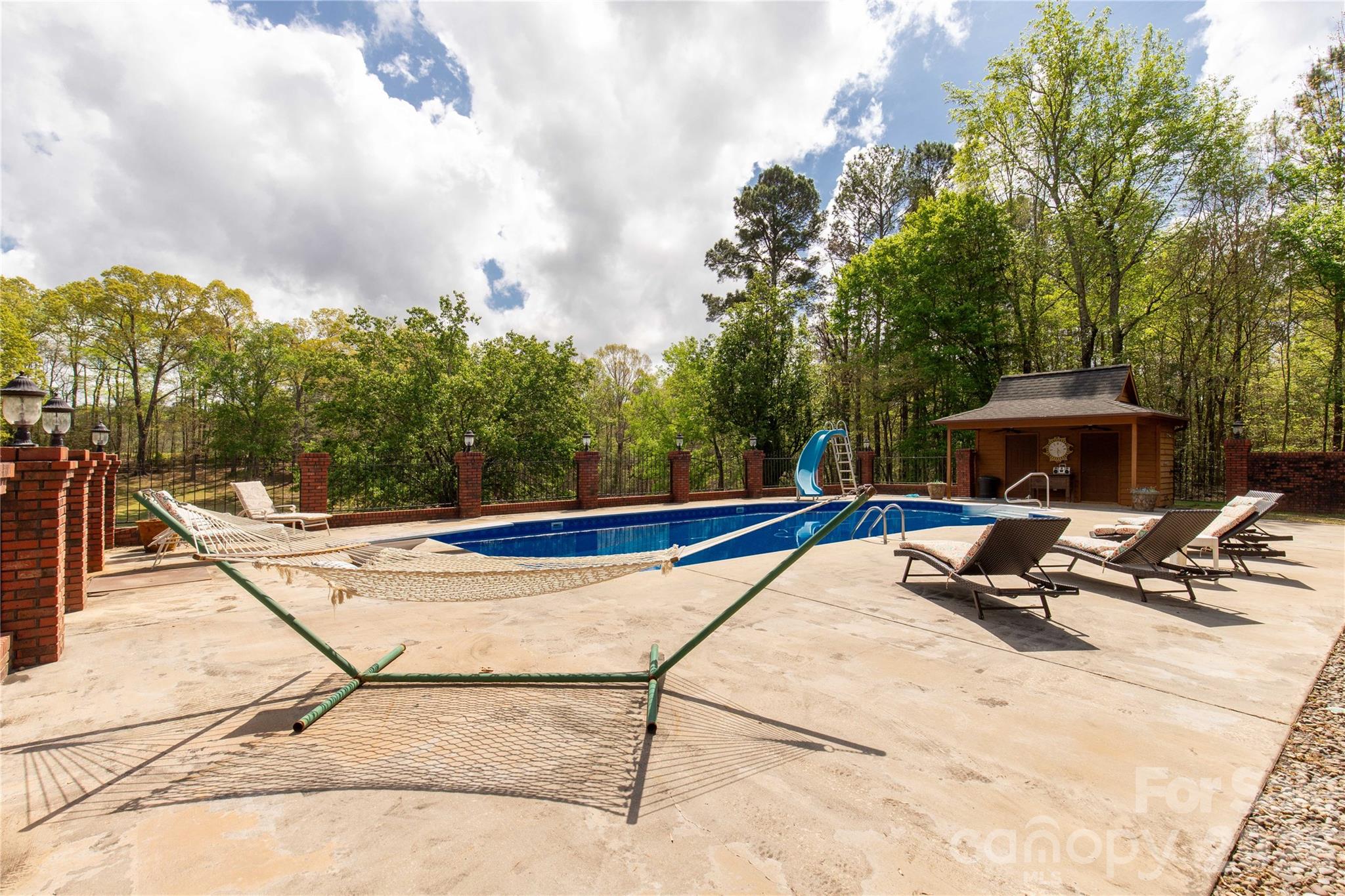 529 Langley Road — Lancaster