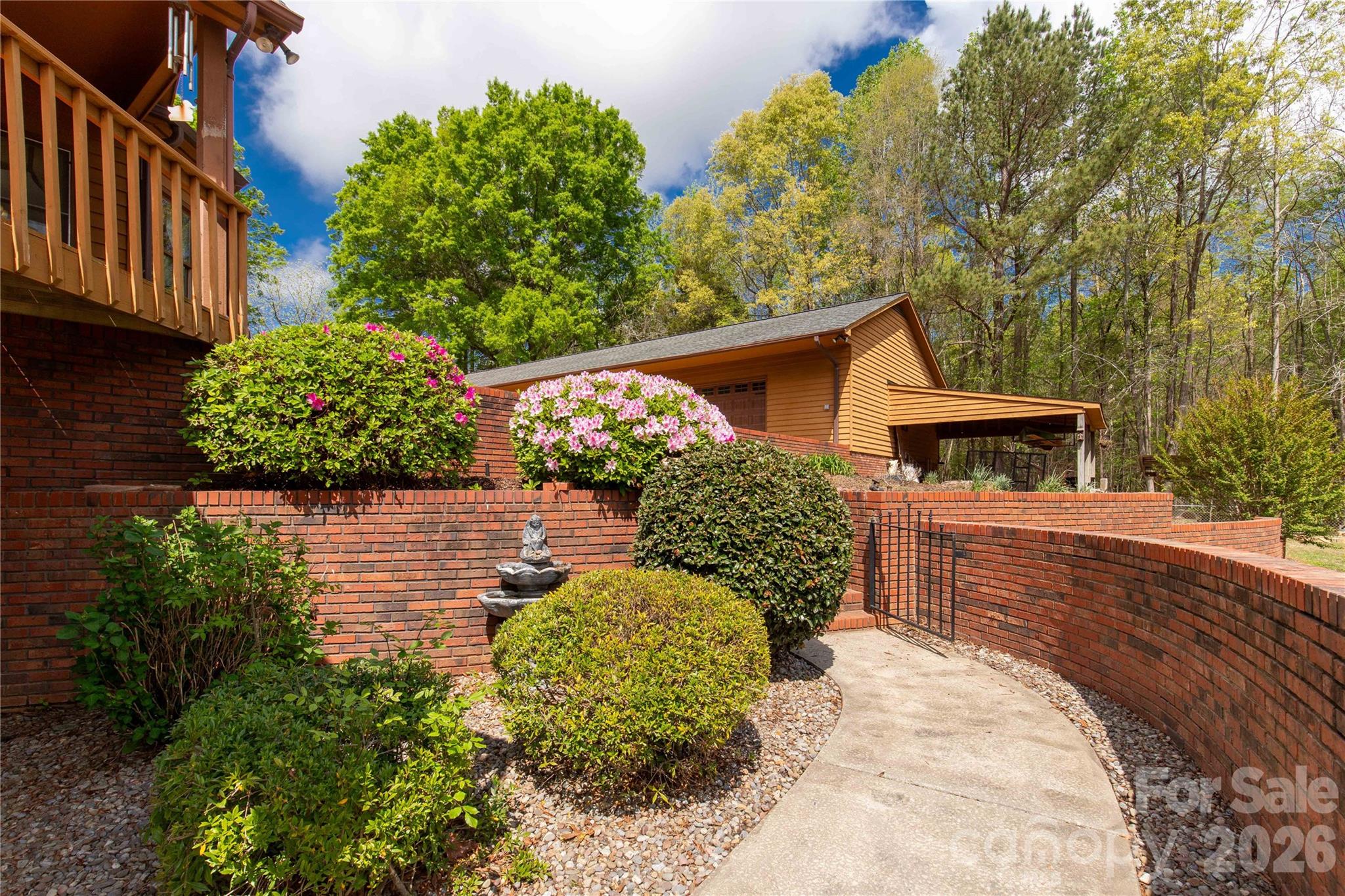 529 Langley Road — Lancaster