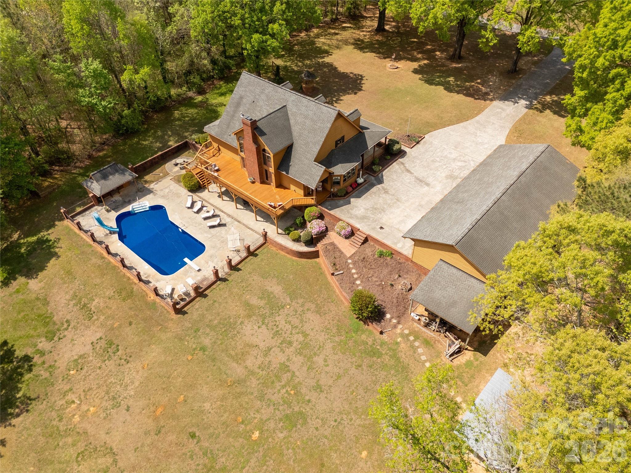 529 Langley Road — Lancaster