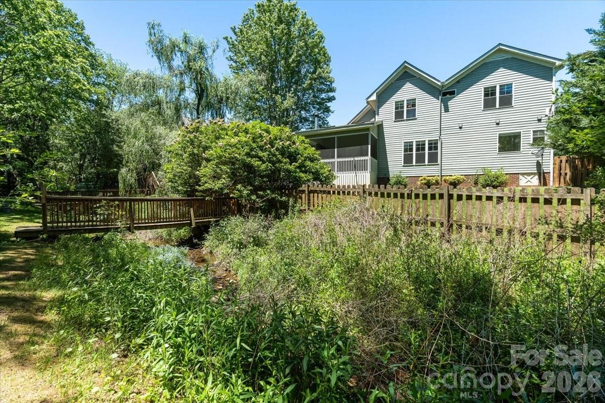 126 Carolina Bluebird Loop — Arden