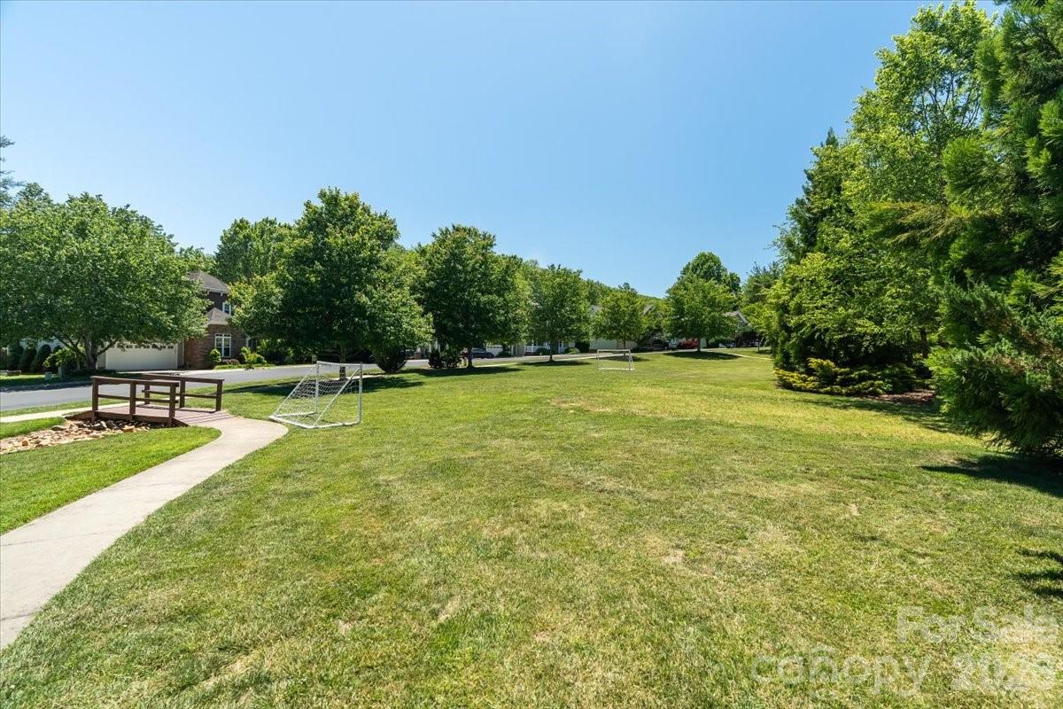 126 Carolina Bluebird Loop — Arden