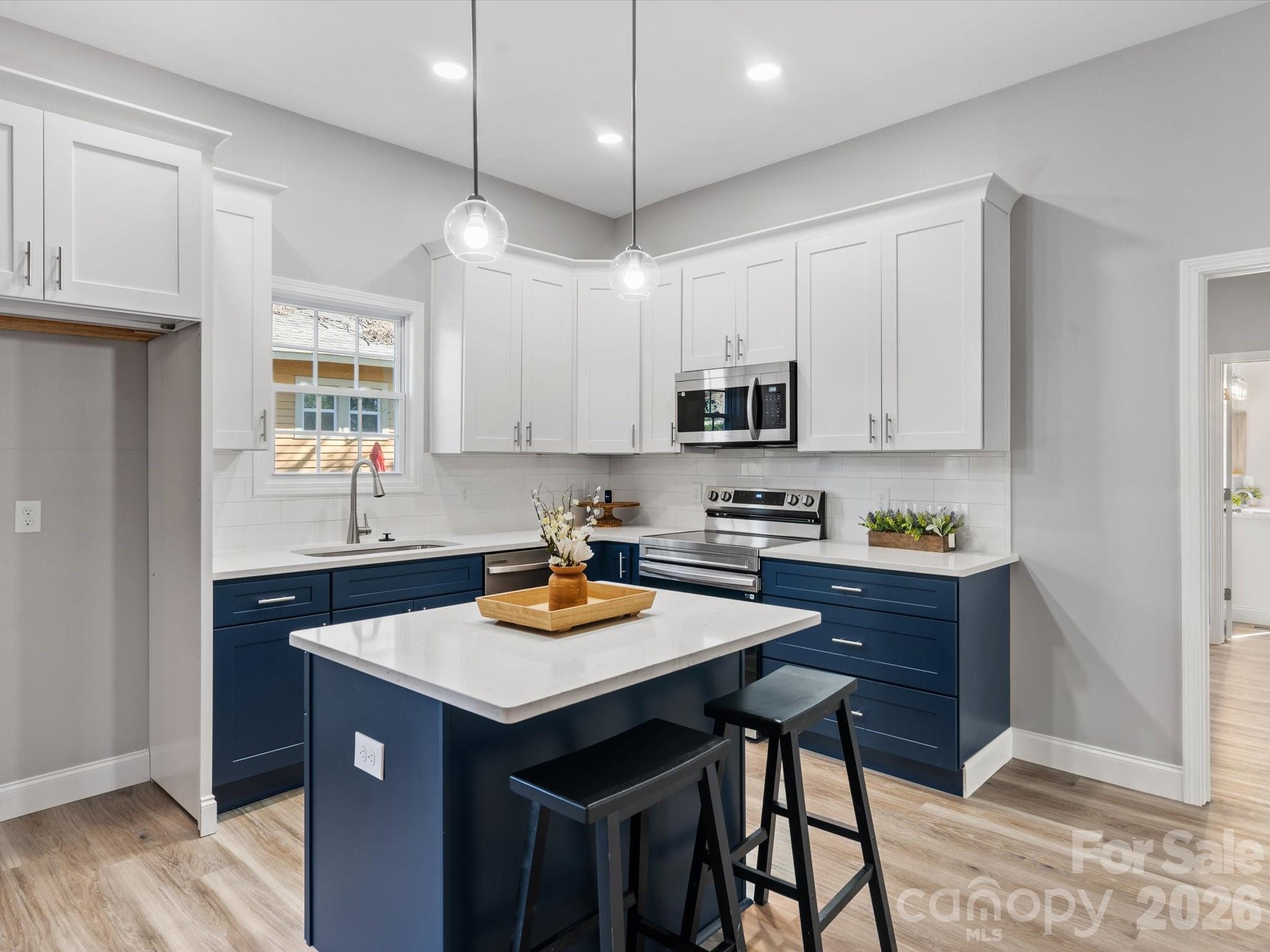 105 S York Street — Lancaster