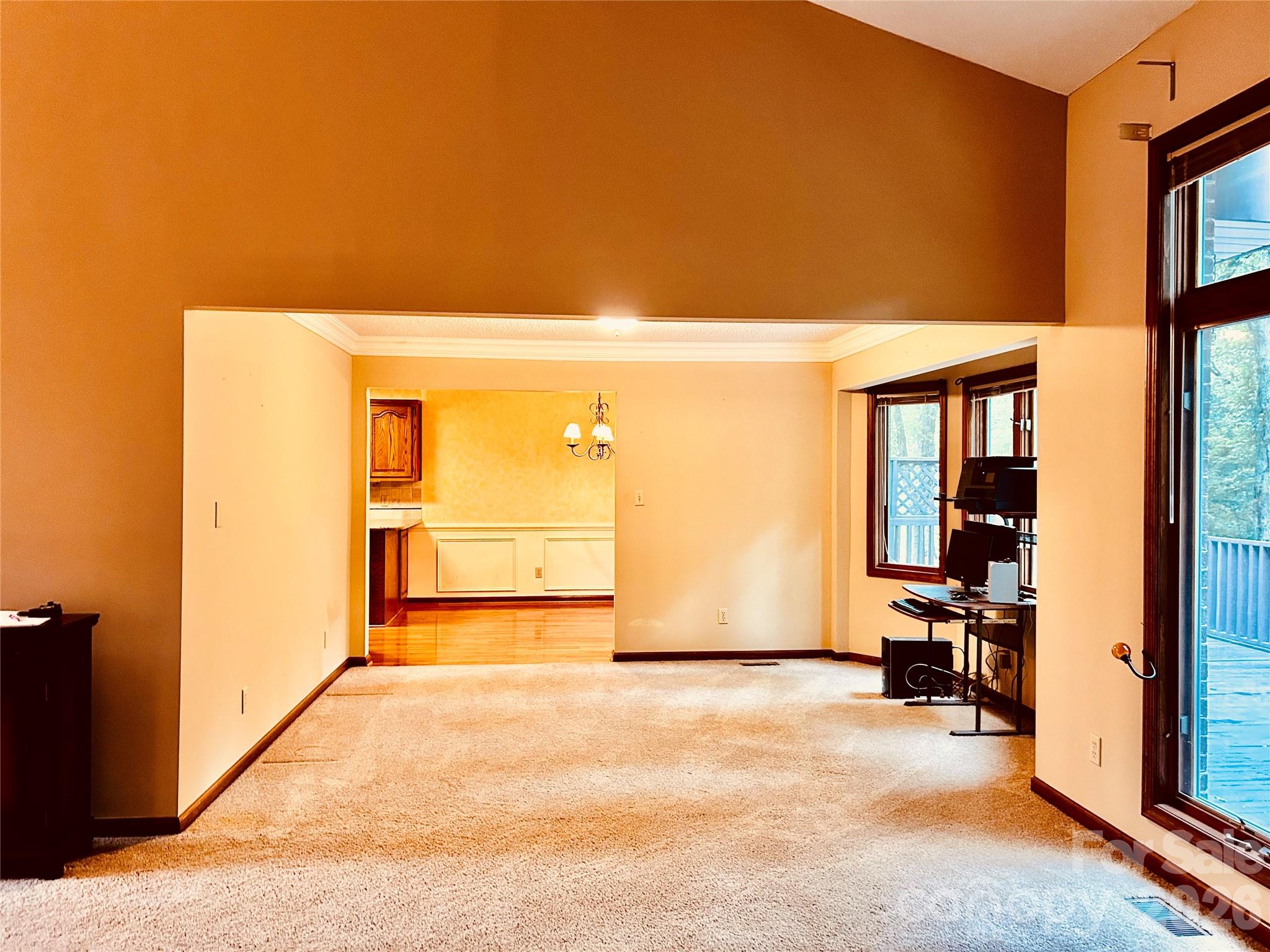 395 Wood Hollow Road — Taylorsville