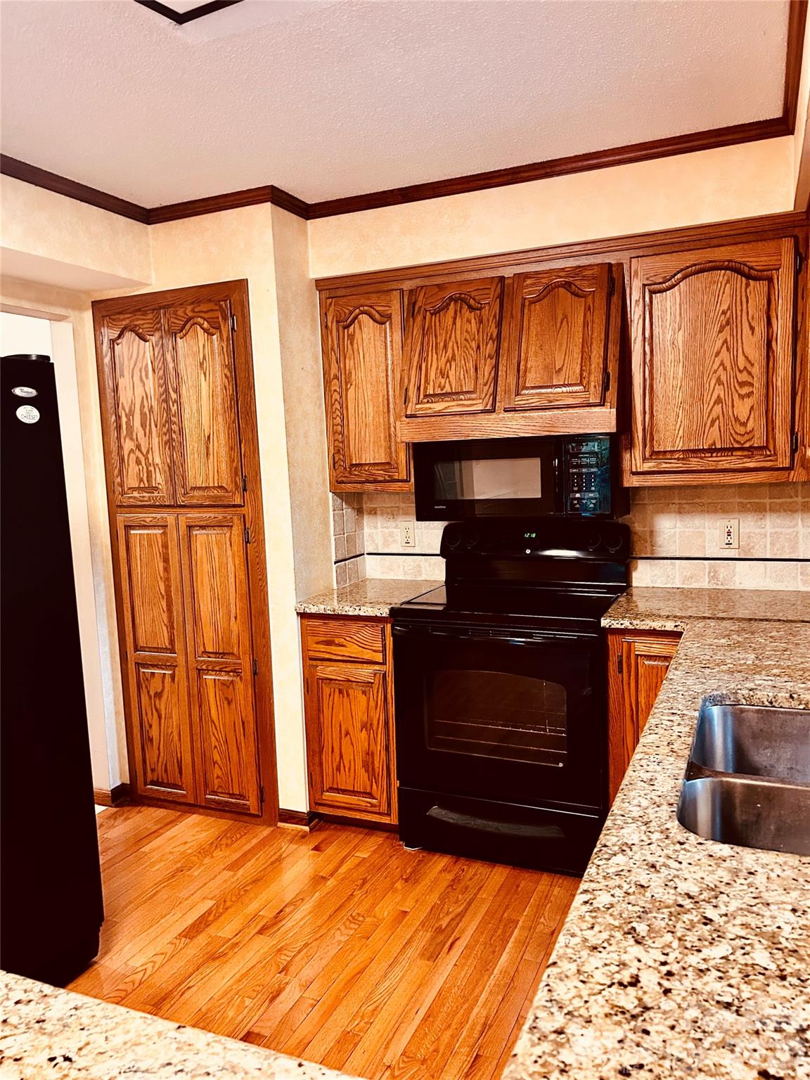 395 Wood Hollow Road — Taylorsville