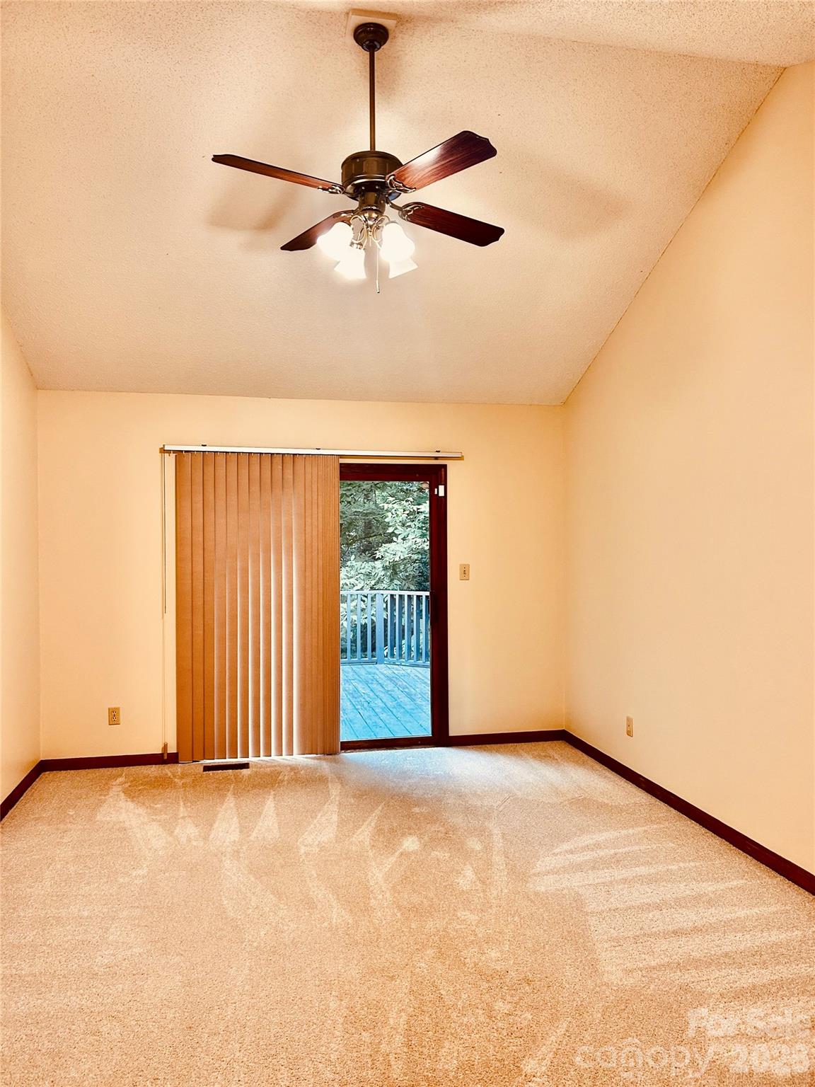 395 Wood Hollow Road — Taylorsville