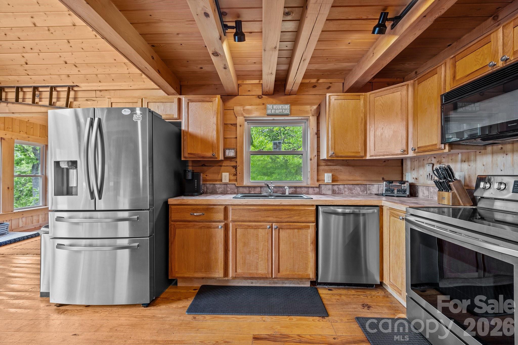 173 Mistletoe Park — Lake Lure