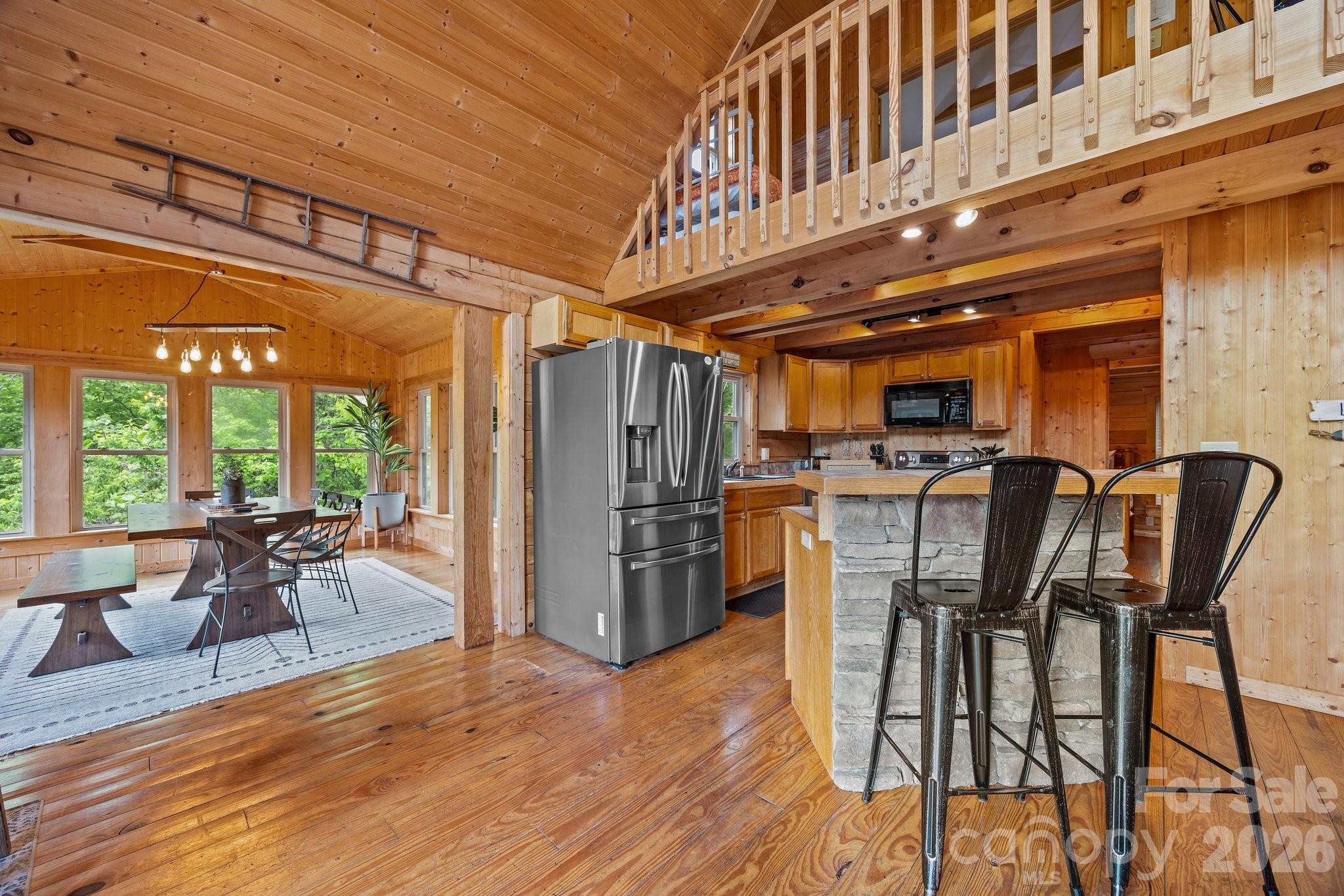 173 Mistletoe Park — Lake Lure
