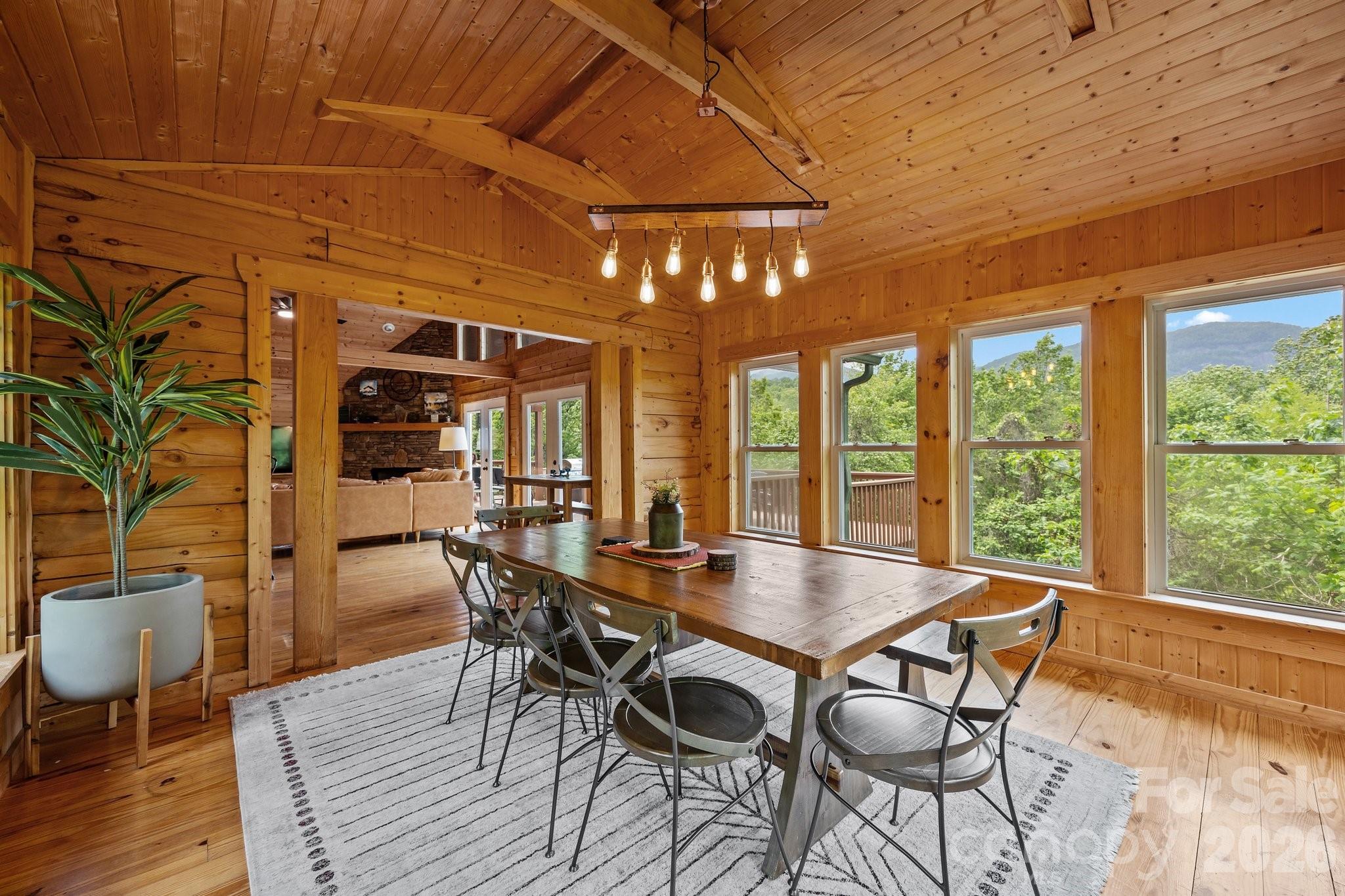 173 Mistletoe Park — Lake Lure