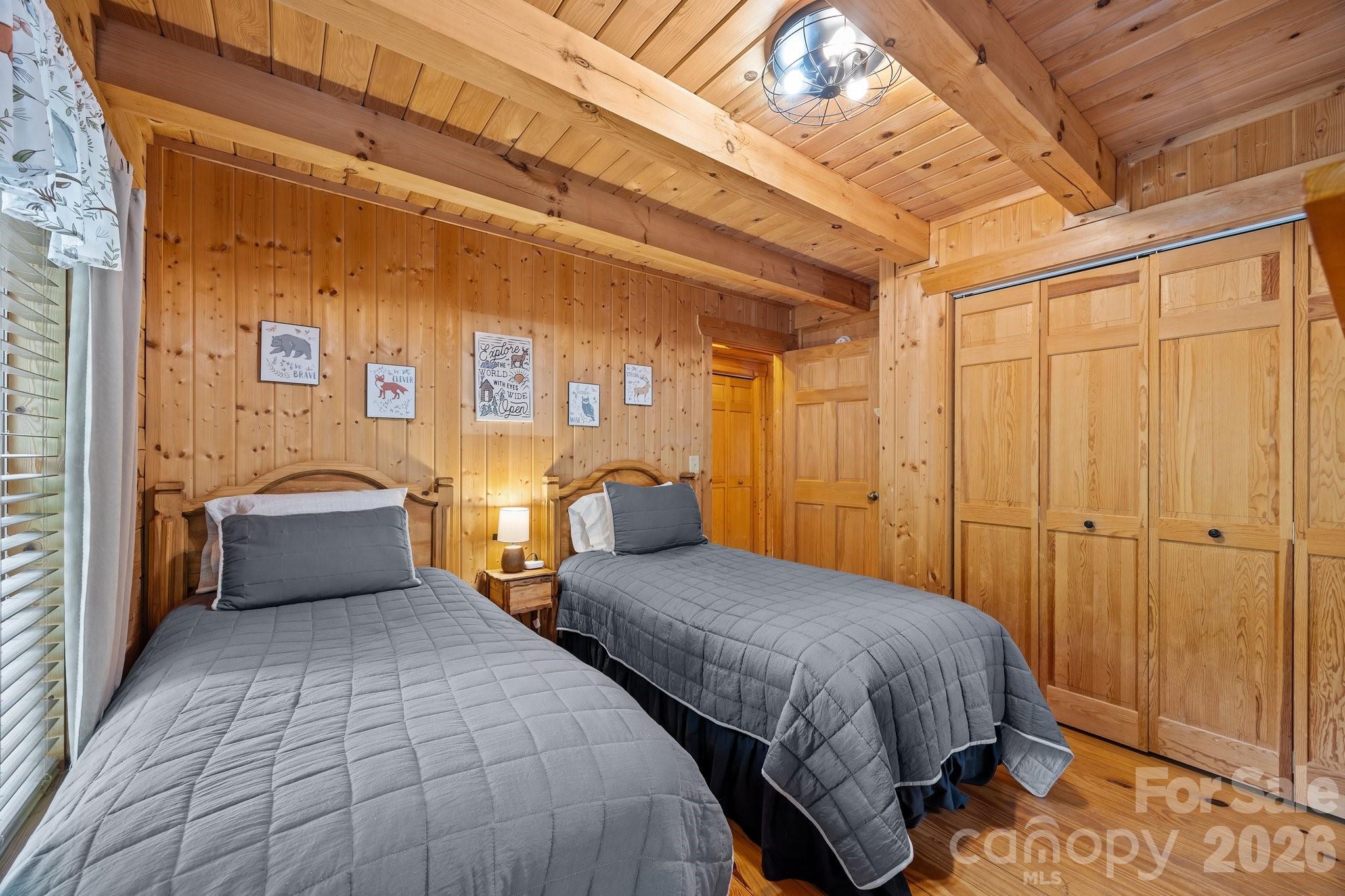 173 Mistletoe Park — Lake Lure