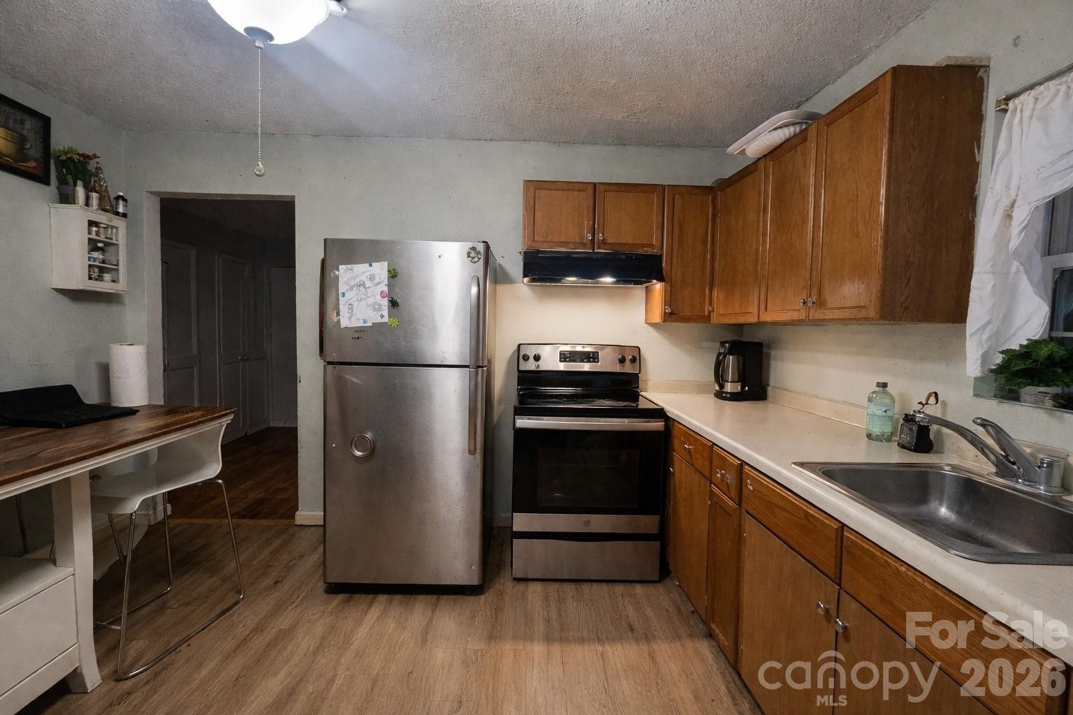 6836 Deanwood Place — Charlotte