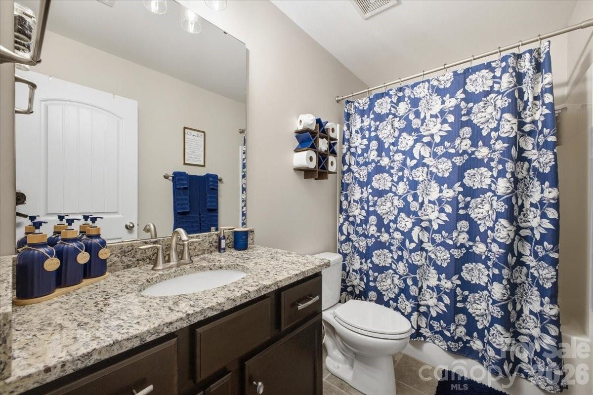 4406 Clos Du Val Road — Charlotte