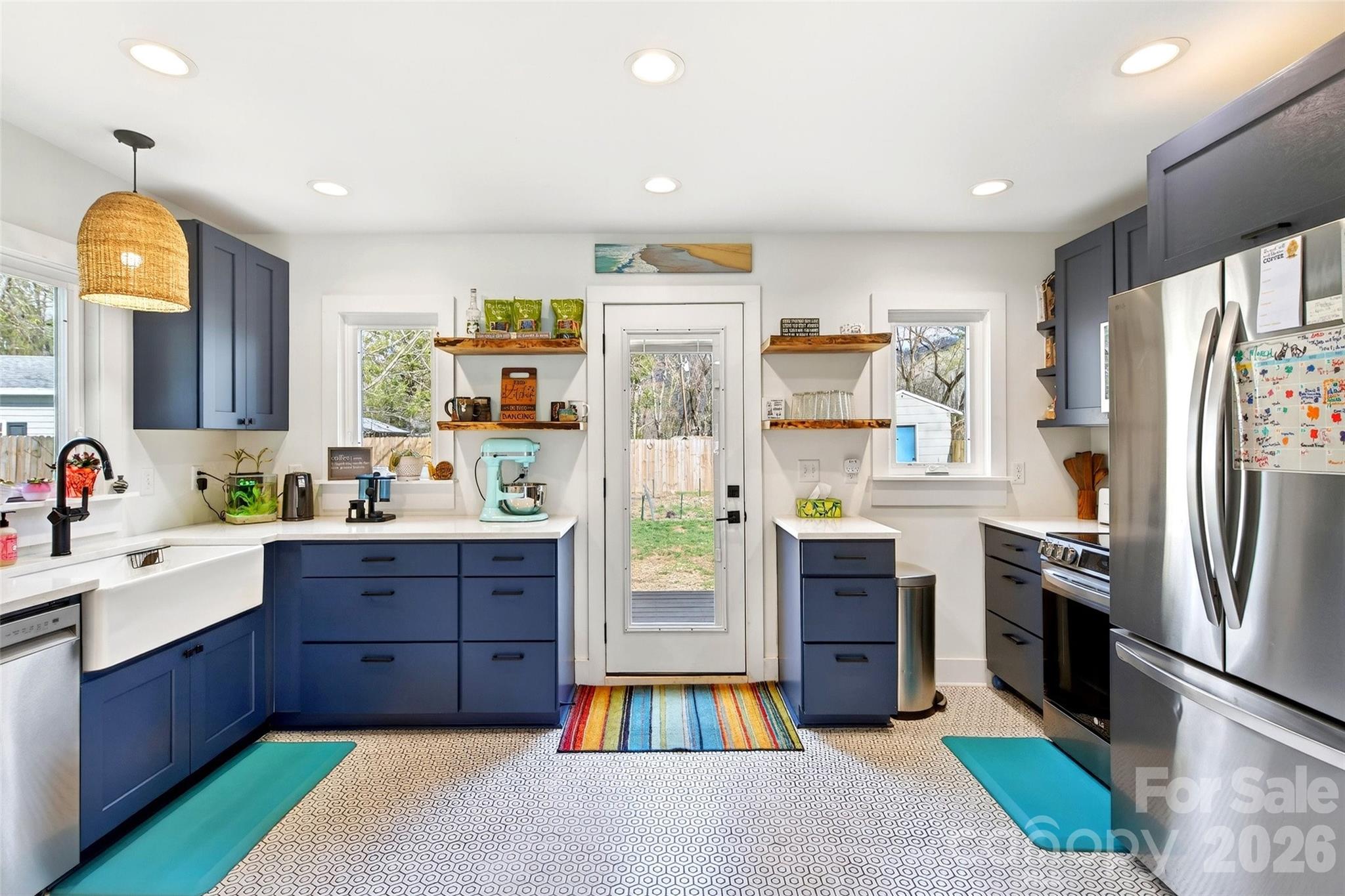 216 Vance Avenue — Black Mountain