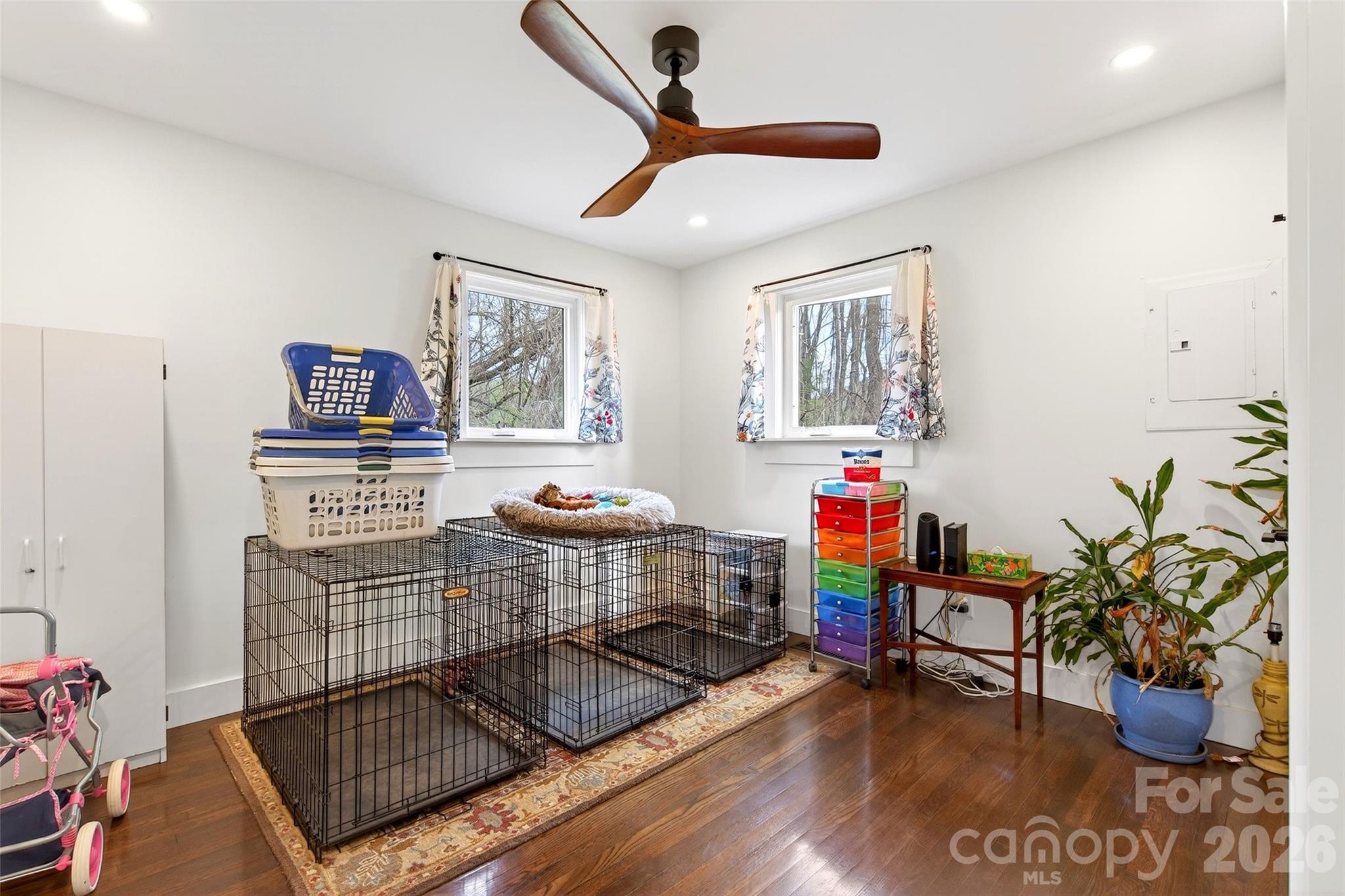 216 Vance Avenue — Black Mountain