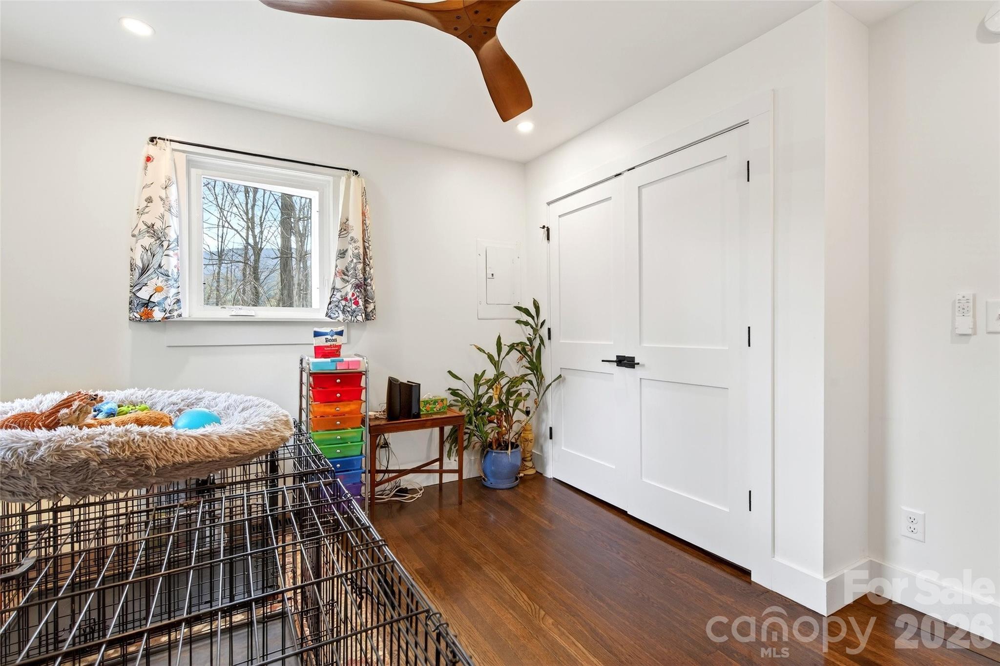 216 Vance Avenue — Black Mountain