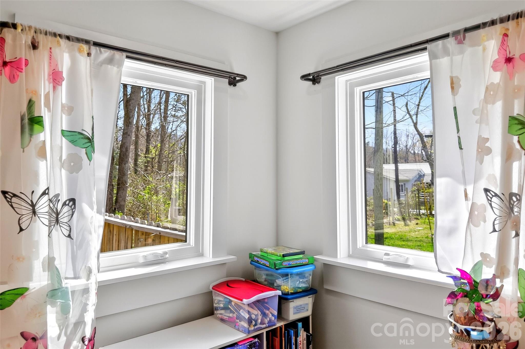216 Vance Avenue — Black Mountain