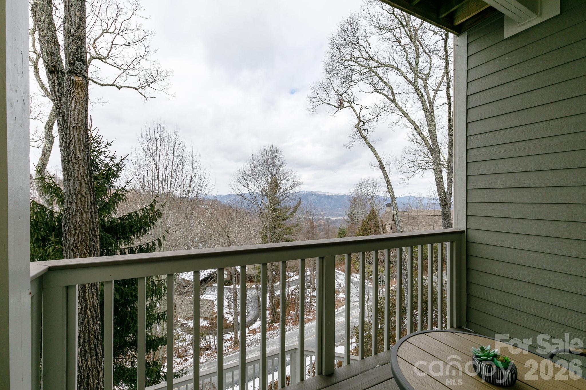 10 Stoney Falls Loop #4/203 — Burnsville