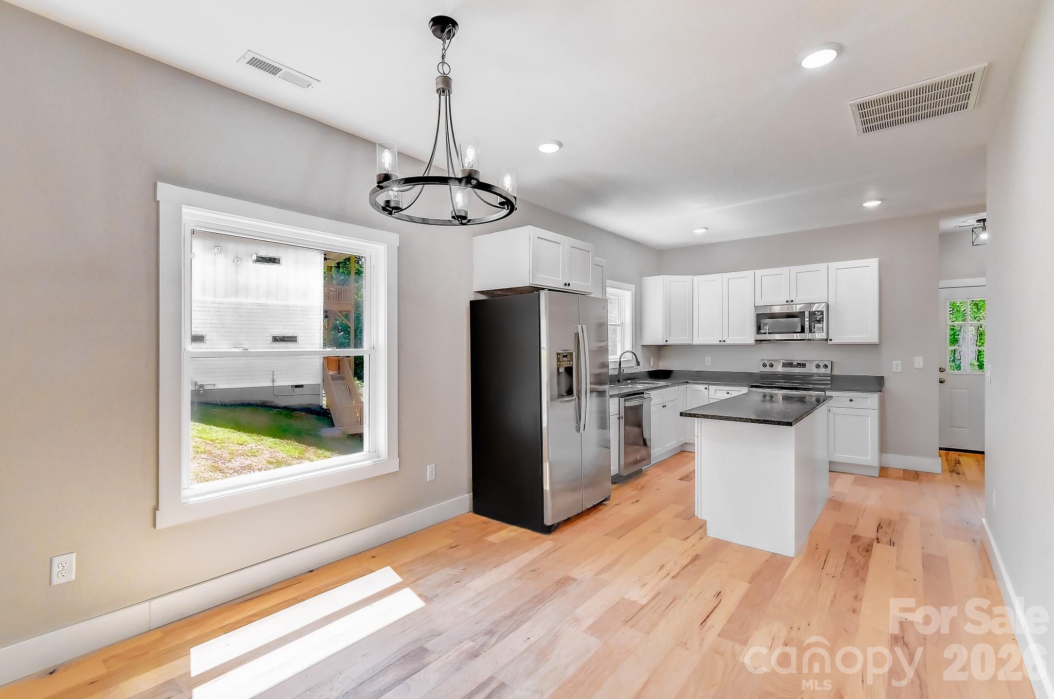 139 Northbend Drive — Asheville