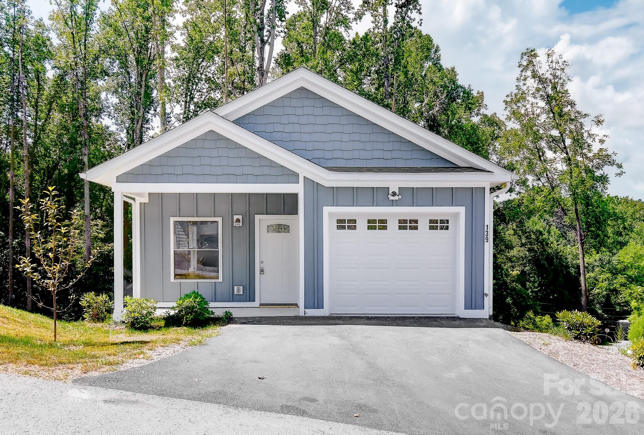 139 Northbend Drive — Asheville