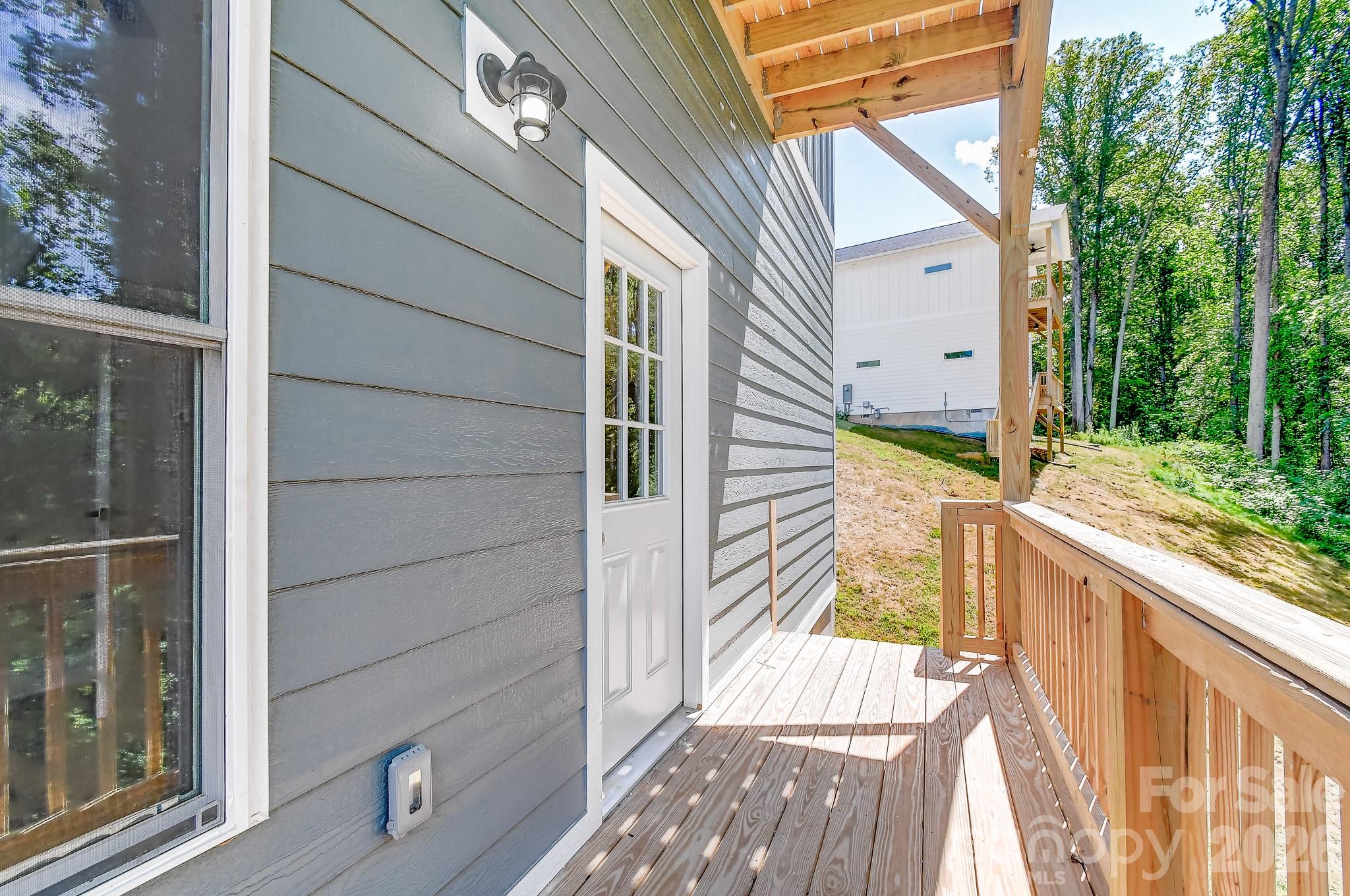 139 Northbend Drive — Asheville
