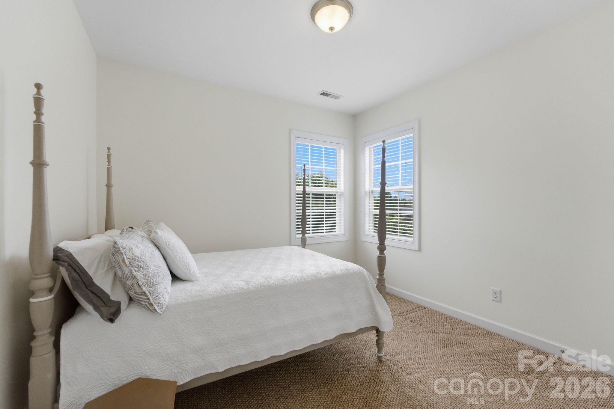 422 Deer Brush Lane — Waxhaw