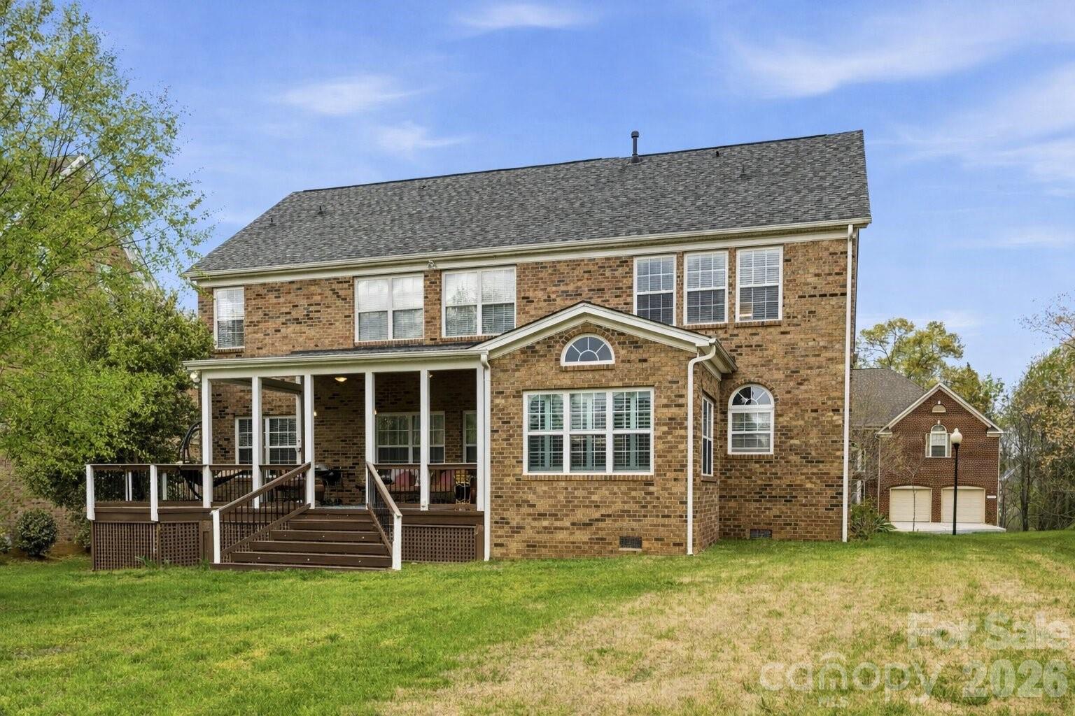 422 Deer Brush Lane — Waxhaw