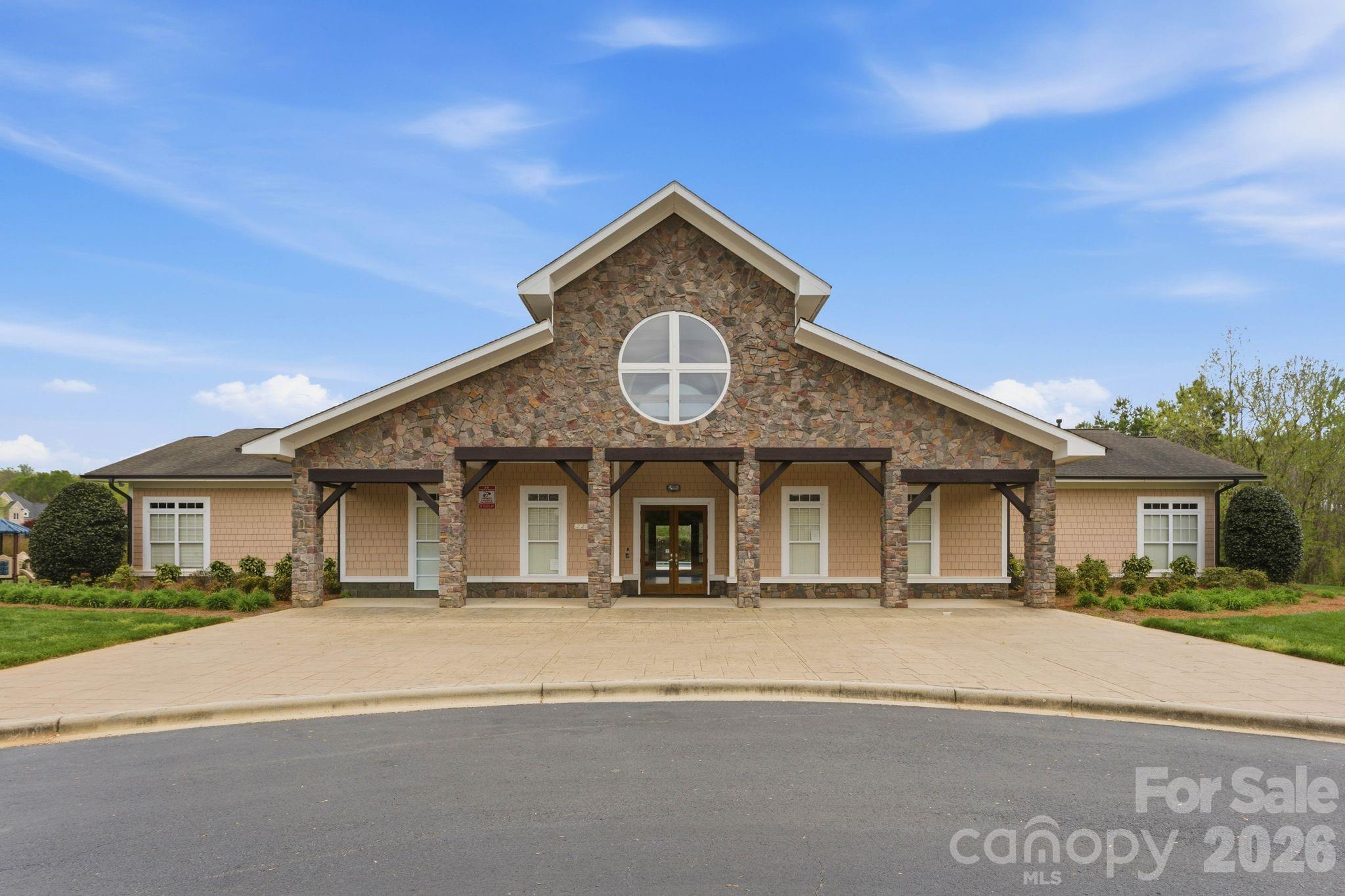 422 Deer Brush Lane — Waxhaw