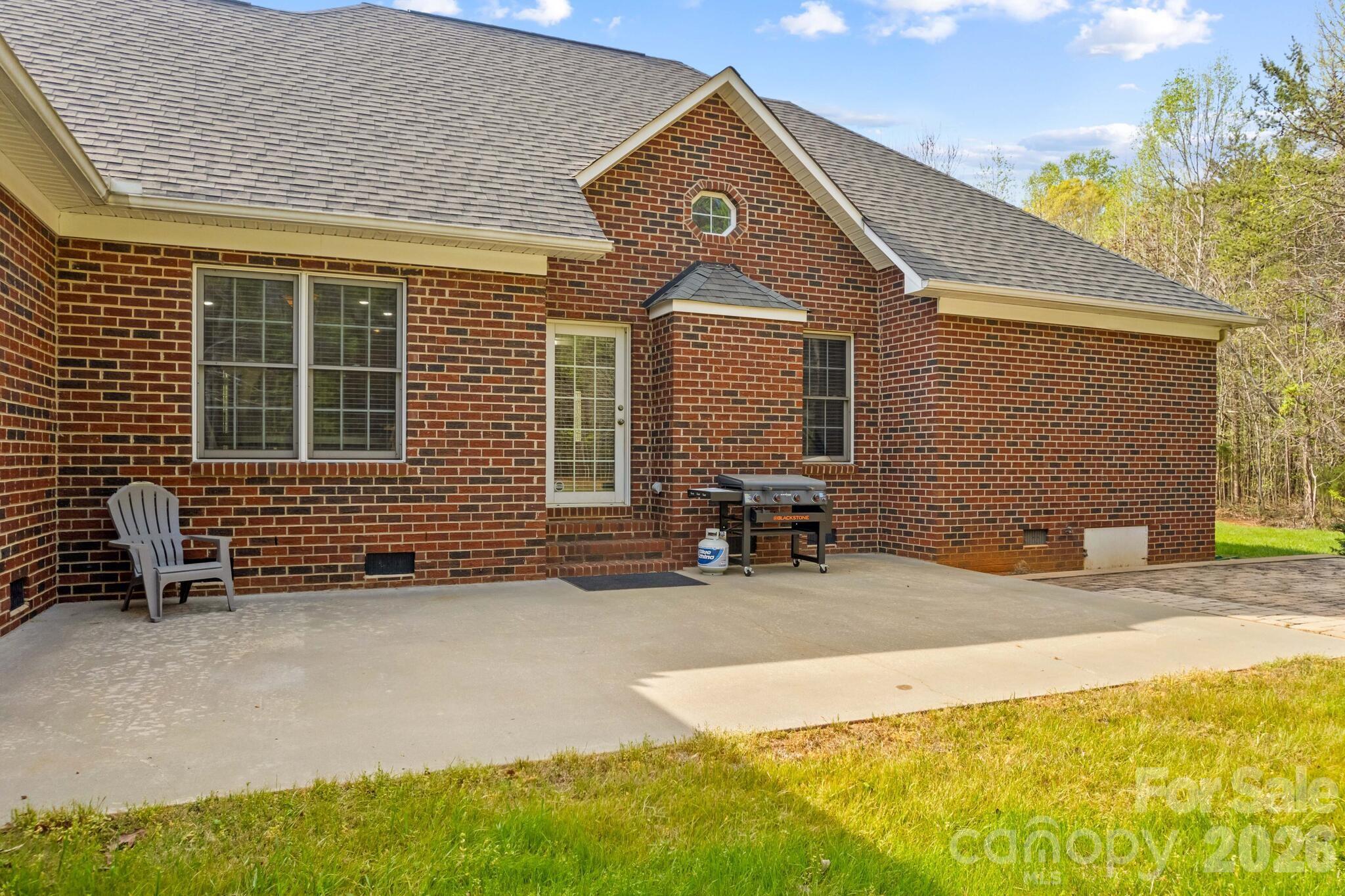 480 Adrian Road — Salisbury