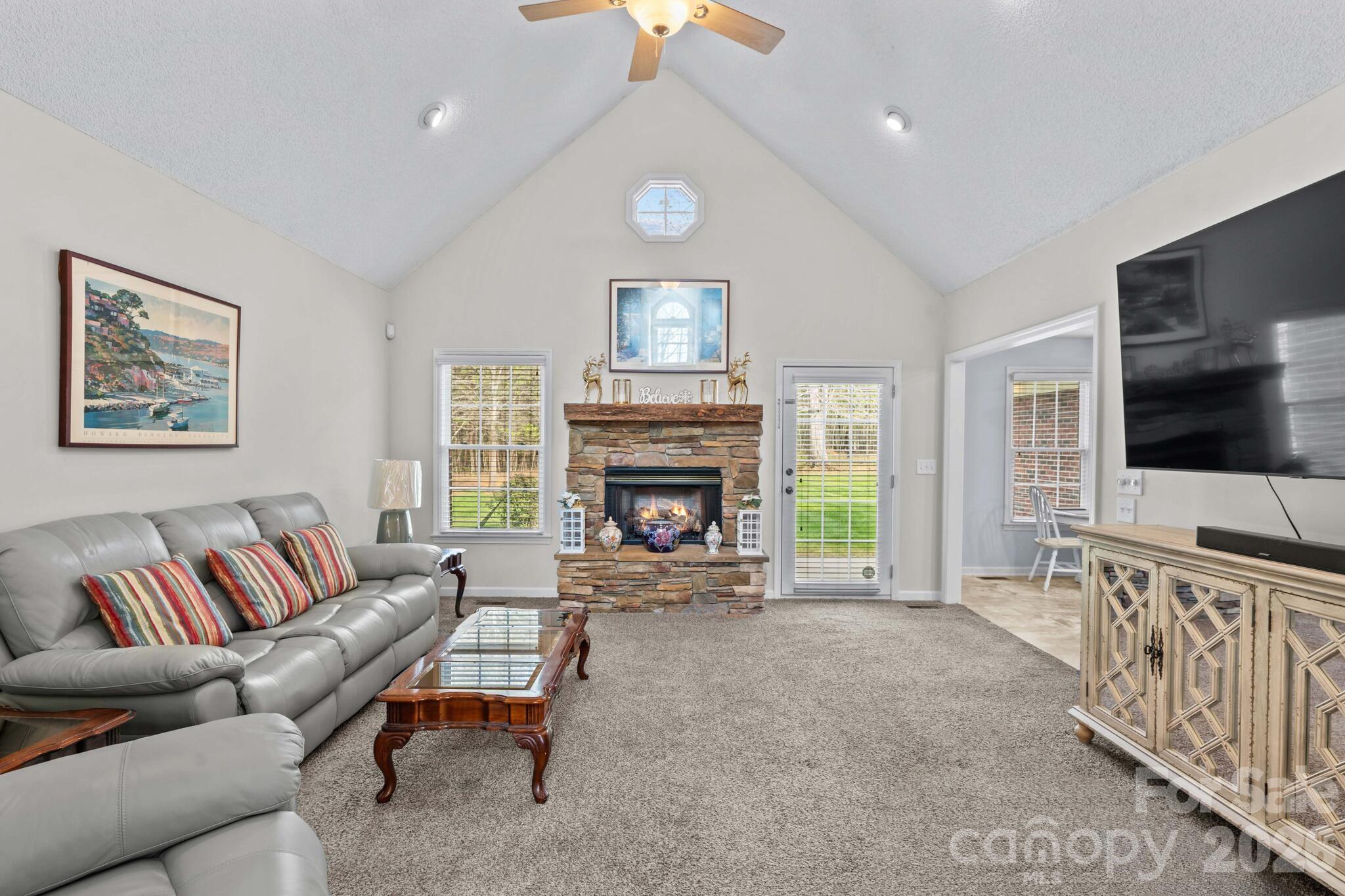 480 Adrian Road — Salisbury
