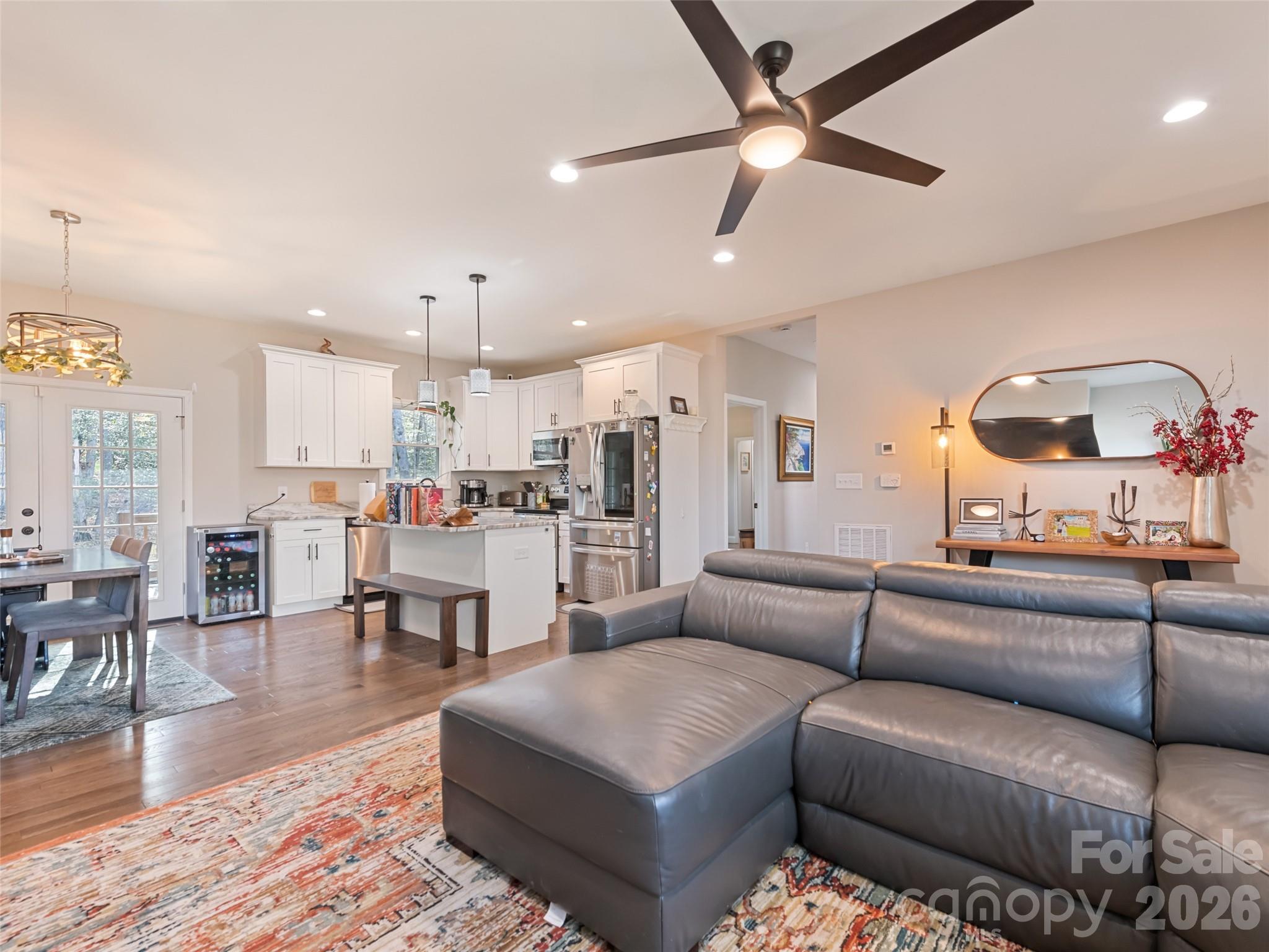 1711 Plantation Loop — Morganton