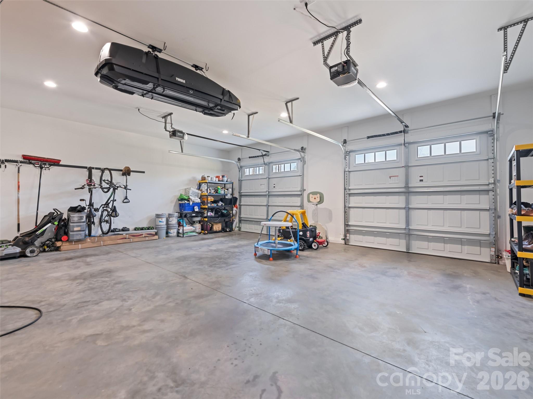 1711 Plantation Loop — Morganton