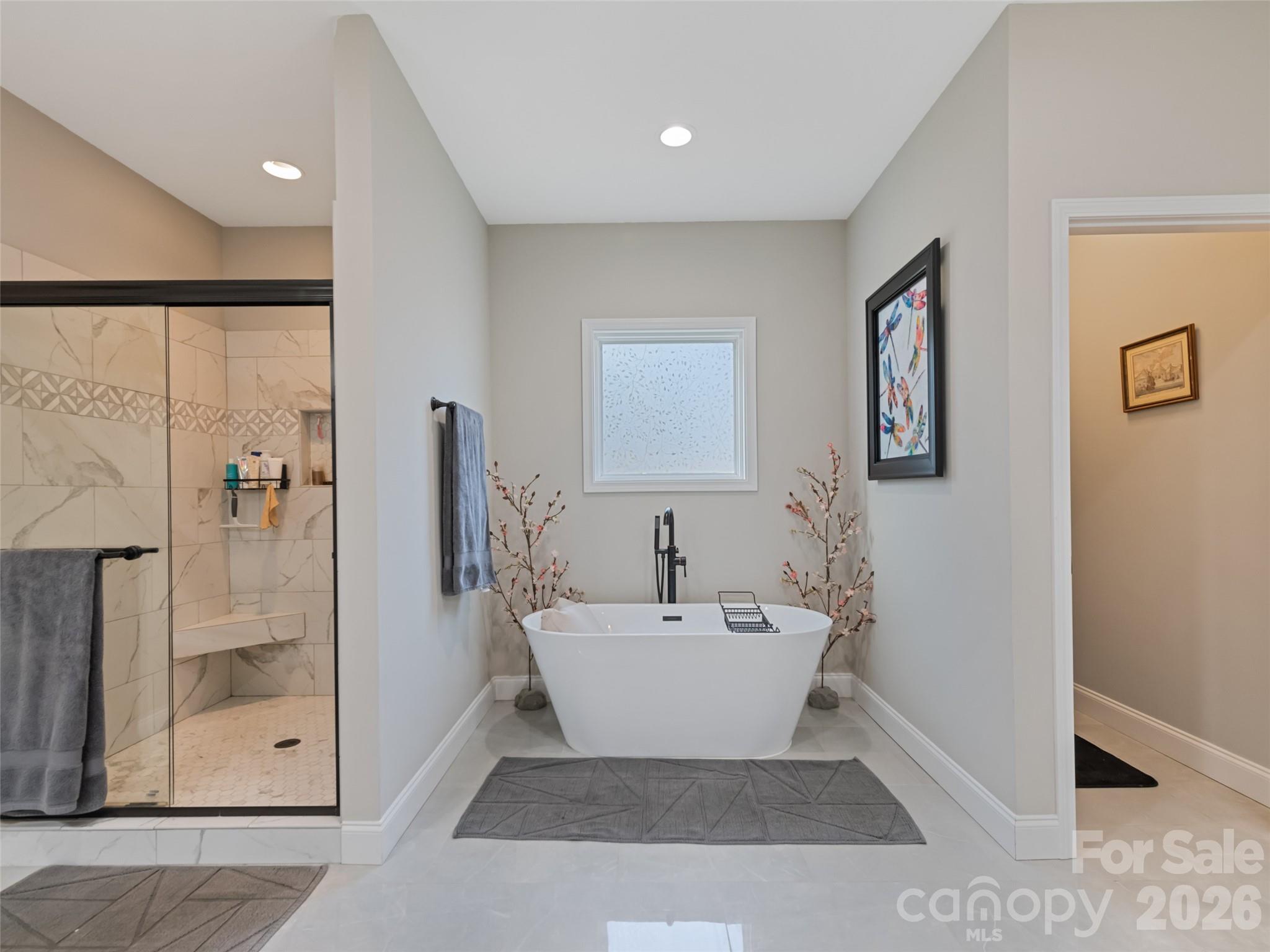 1711 Plantation Loop — Morganton