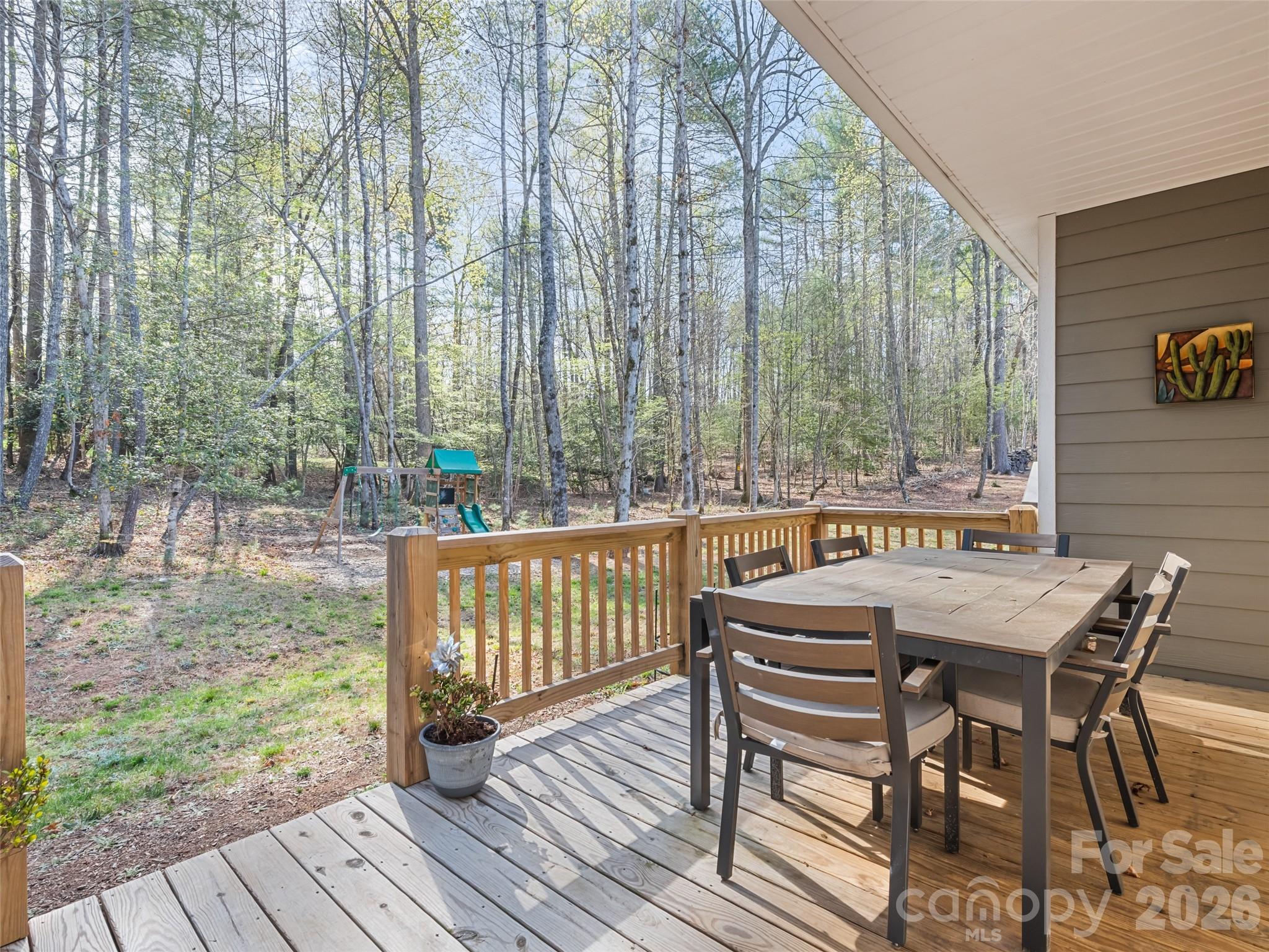 1711 Plantation Loop — Morganton
