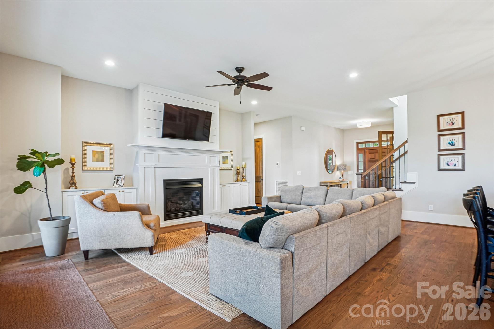 1904 Canal Road — Catawba