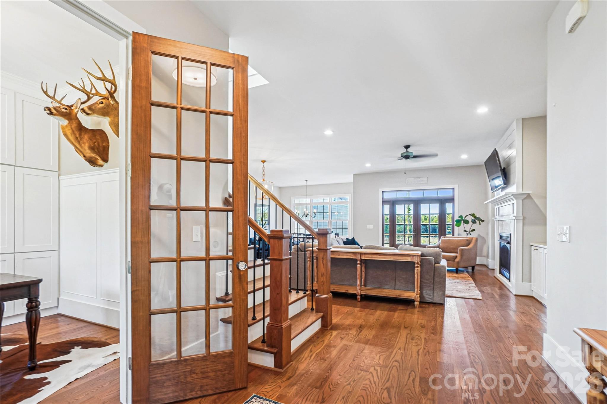 1904 Canal Road — Catawba