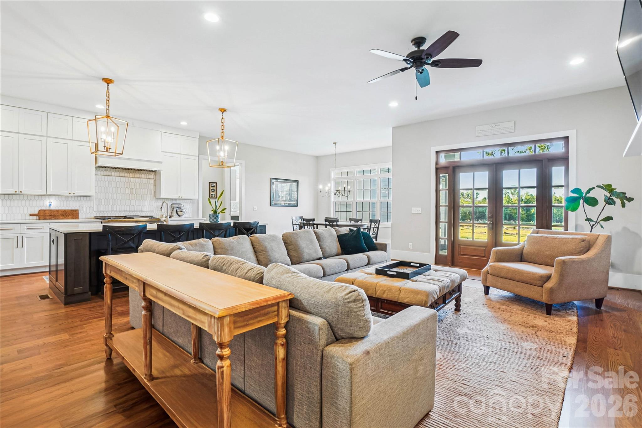 1904 Canal Road — Catawba