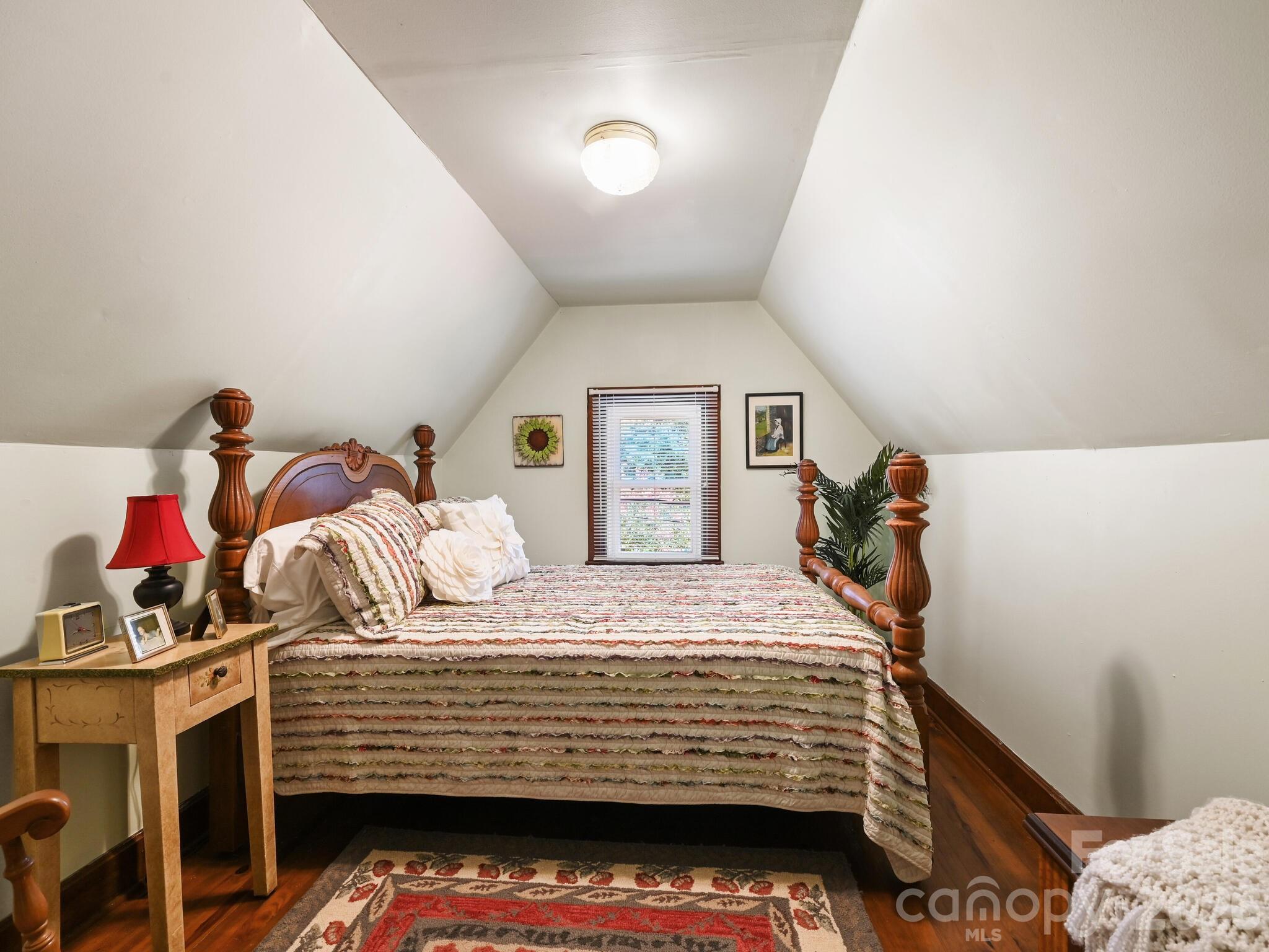 1771 Drexel Road — Valdese