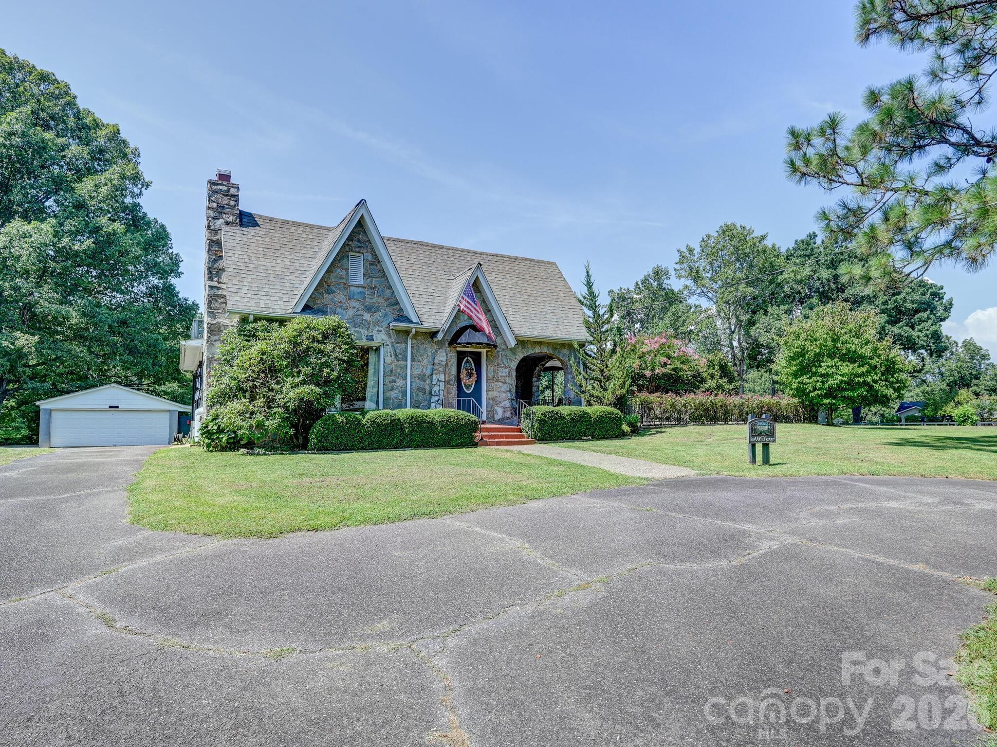 1771 Drexel Road — Valdese