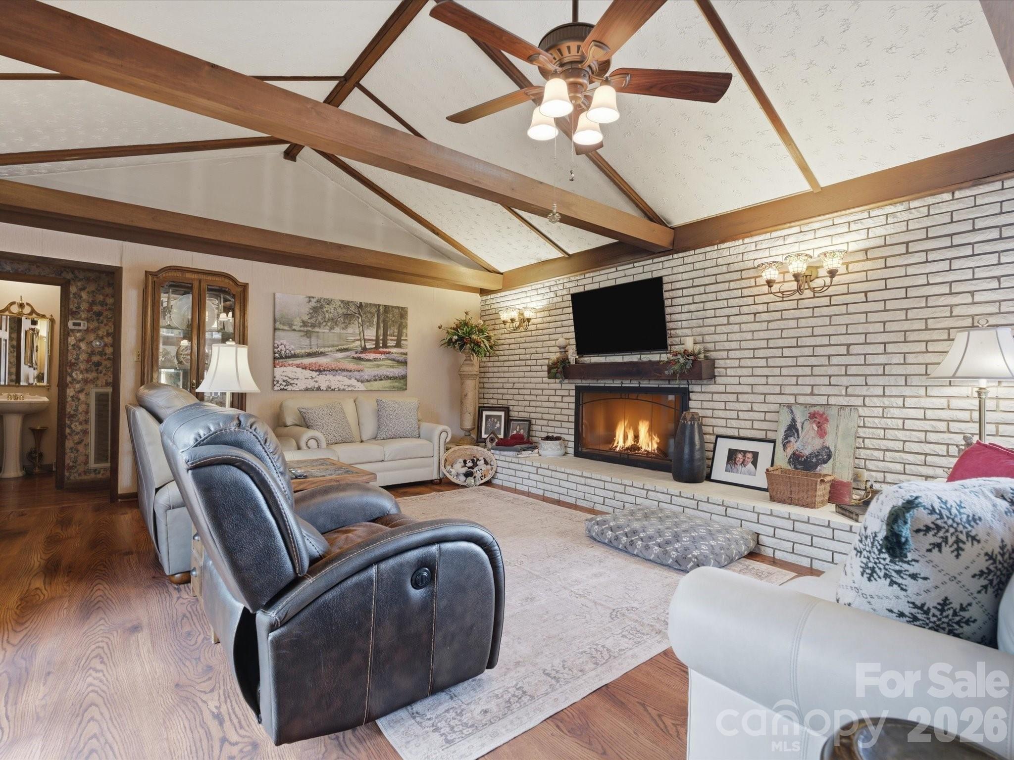 2620 Reeves Island Road — Richfield
