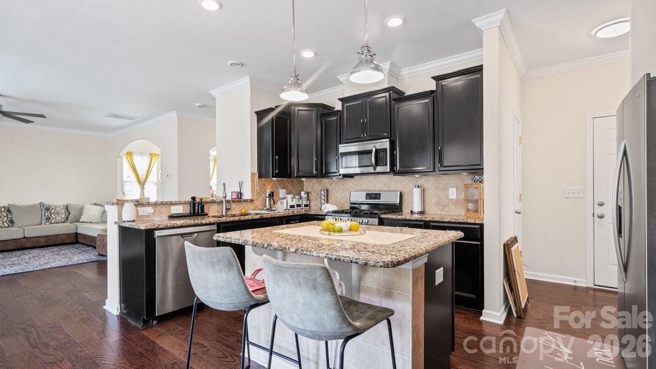 6907 Agnew Drive — Charlotte