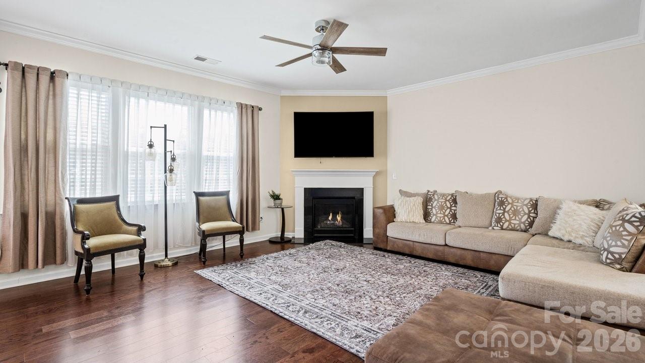 6907 Agnew Drive — Charlotte