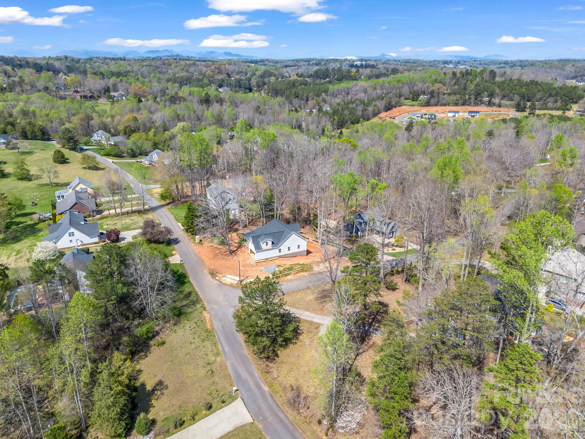 285 Woodridge Drive — Rutherfordton