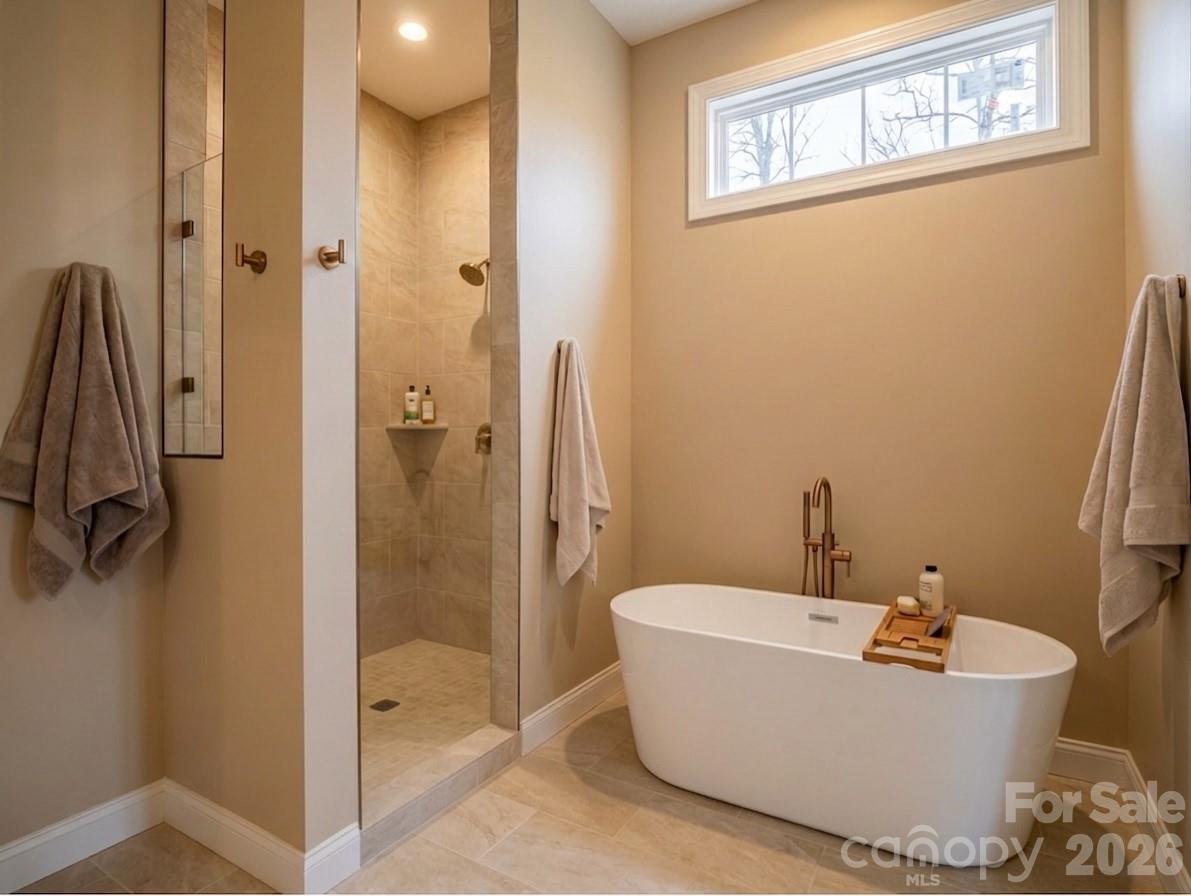 285 Woodridge Drive — Rutherfordton