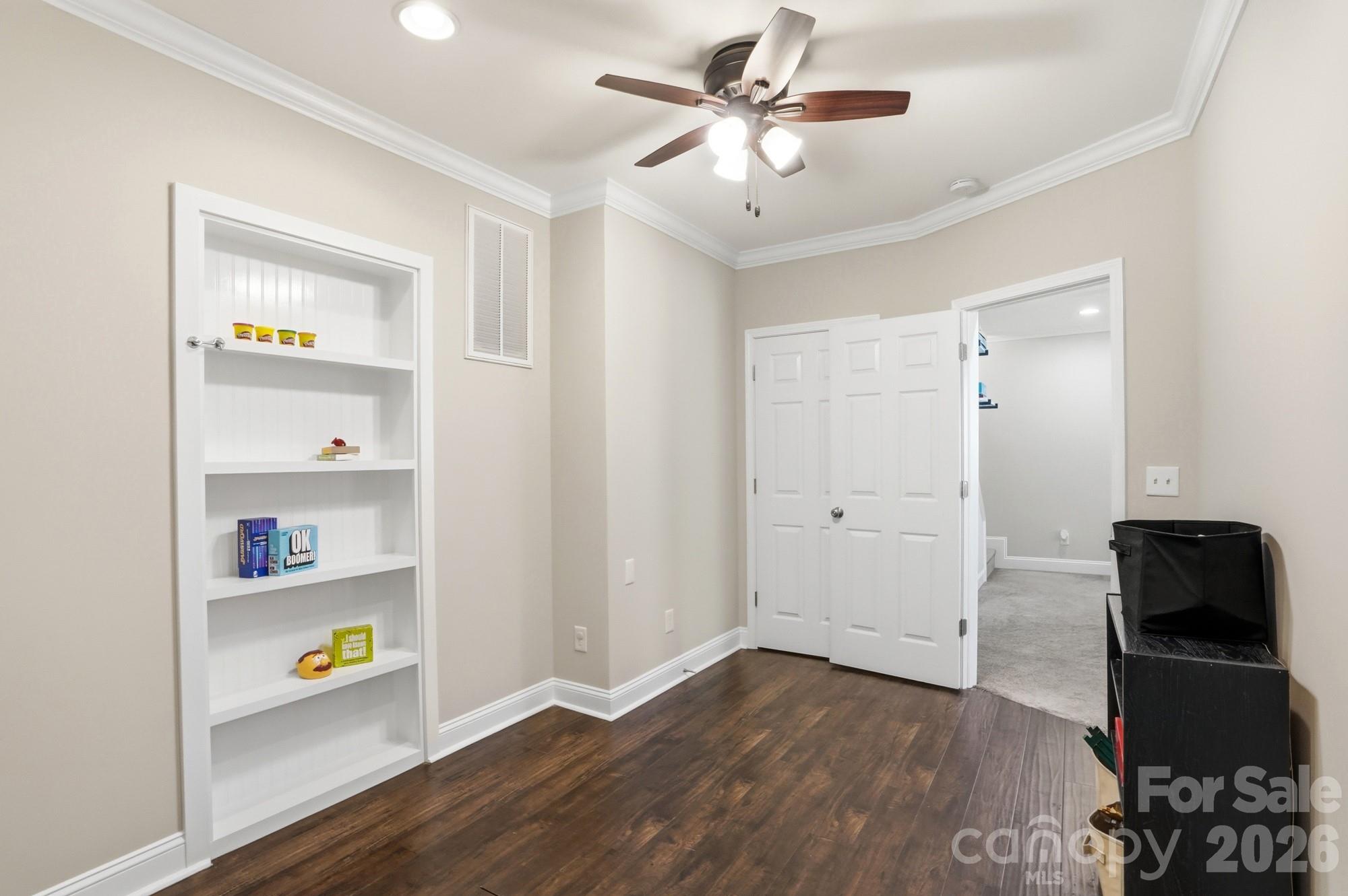 10056 Paisley Drive — Charlotte