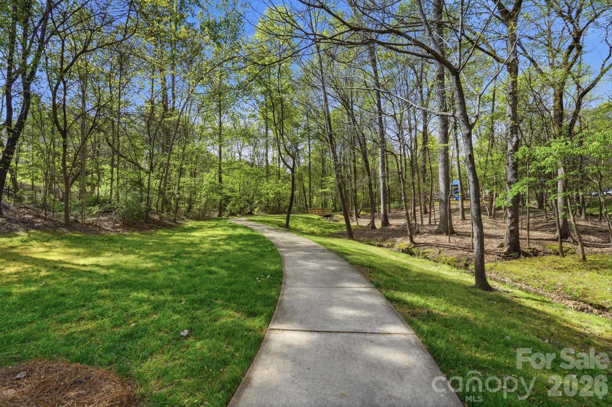 10056 Paisley Drive — Charlotte