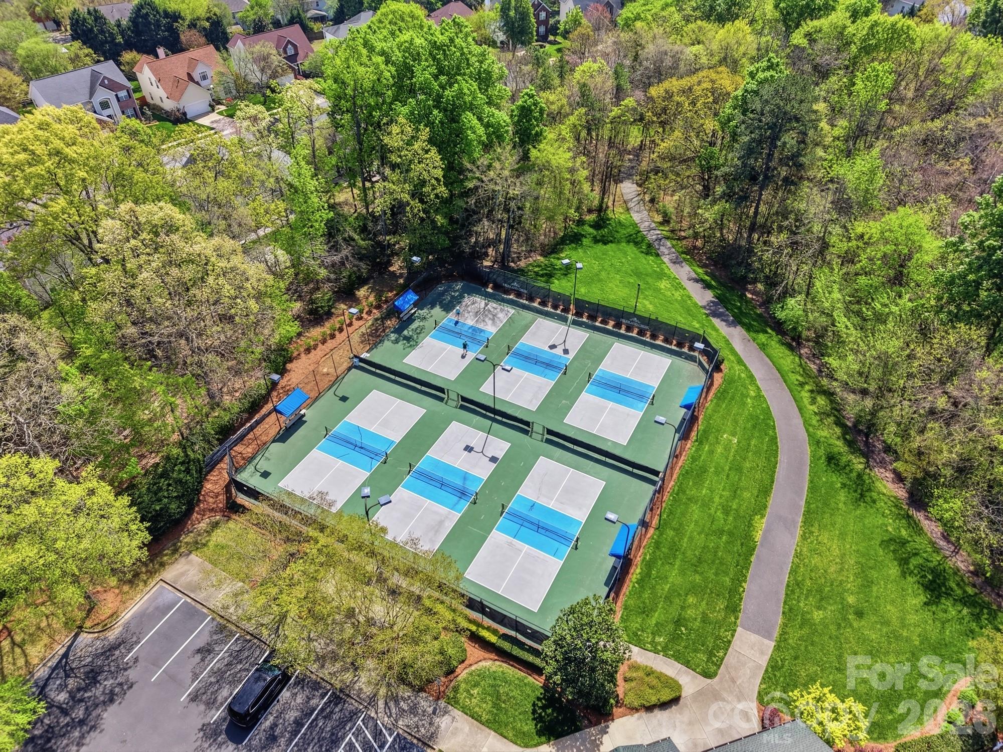 10056 Paisley Drive — Charlotte