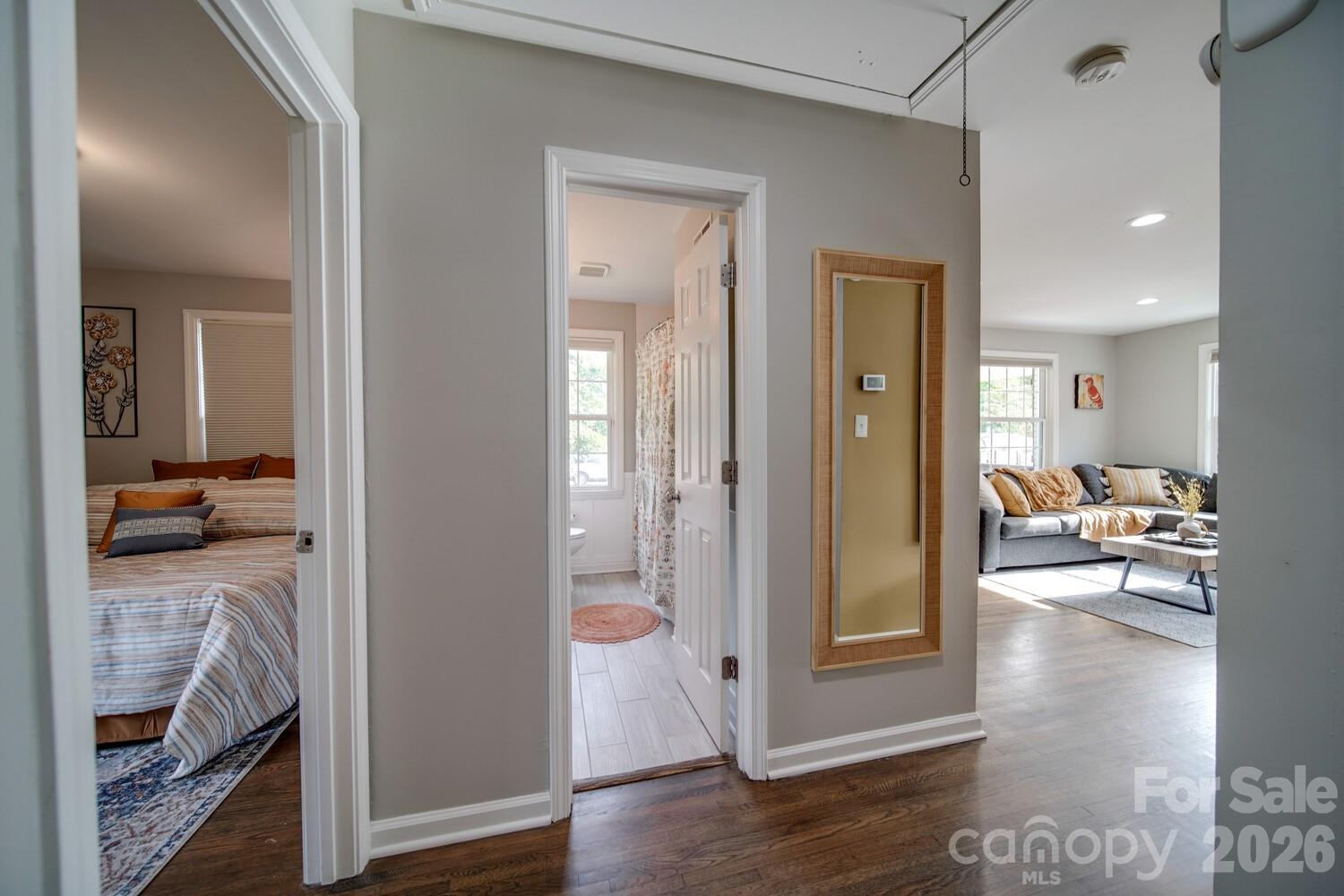 1512 Newcastle Street — Charlotte