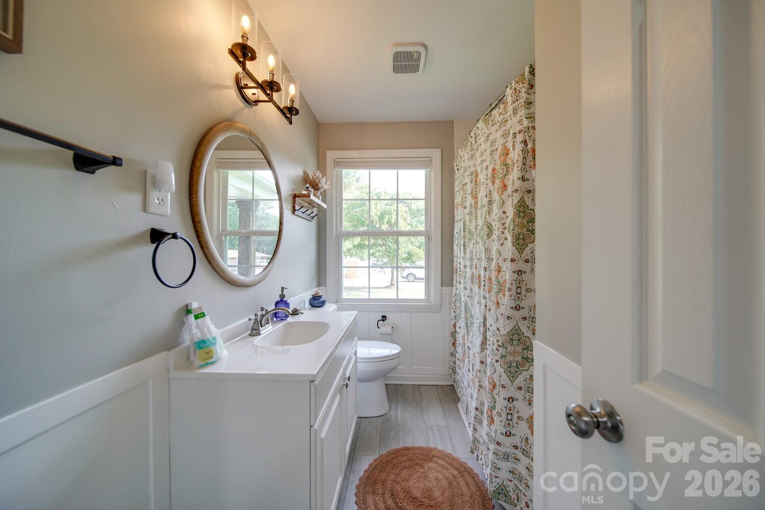 1512 Newcastle Street — Charlotte